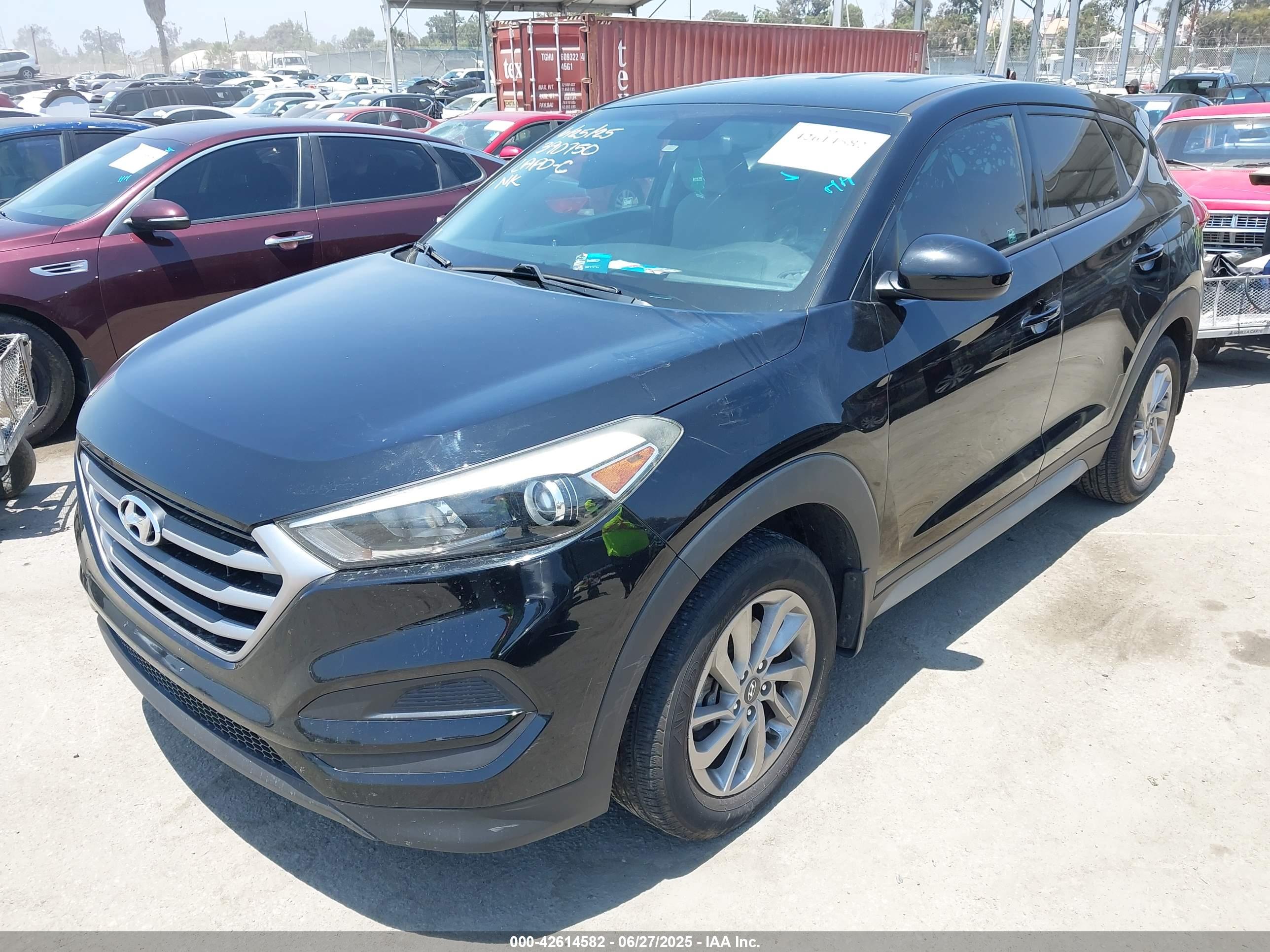 HYUNDAI TUCSON image 2