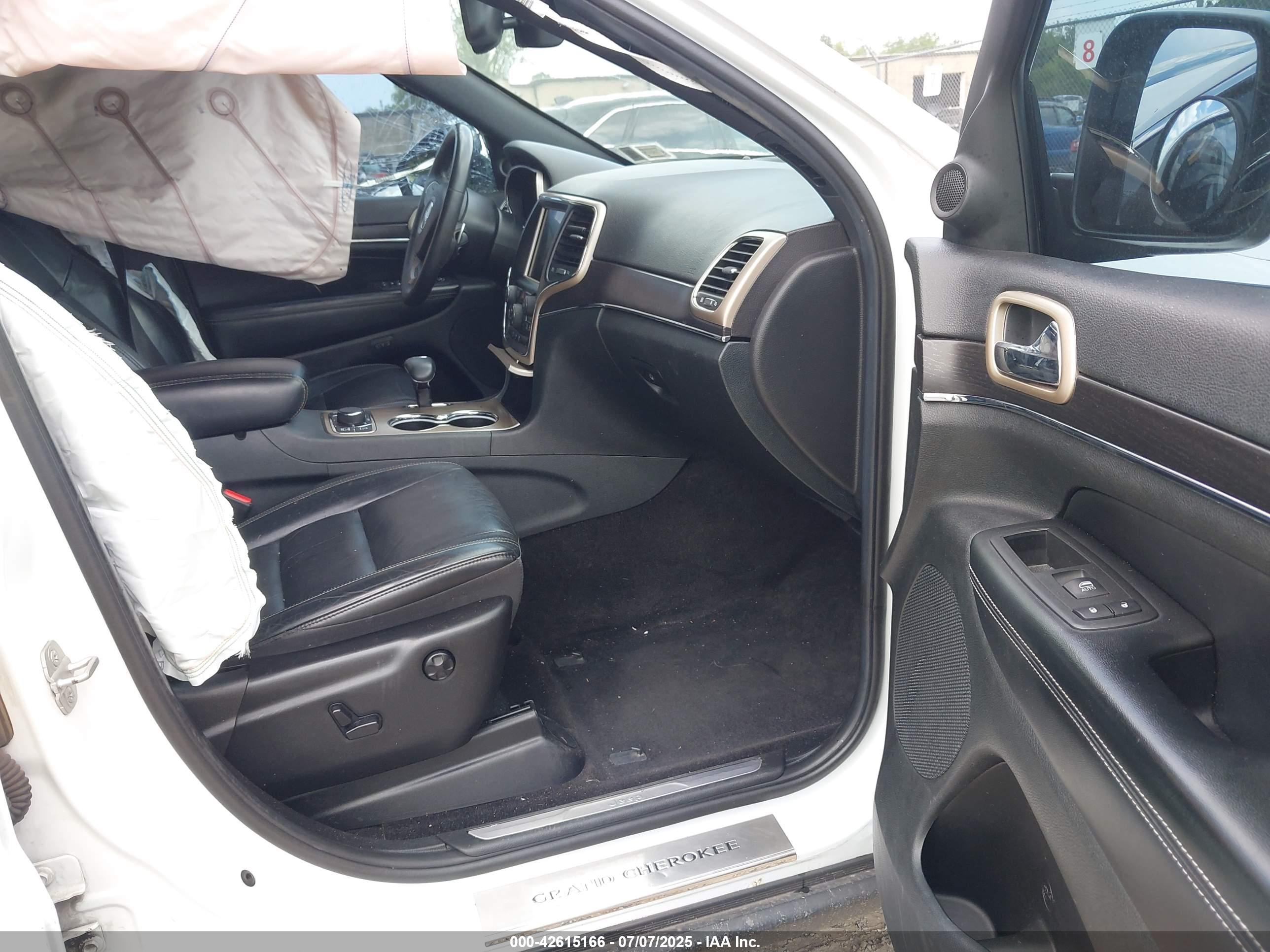 JEEP GRAND image 5
