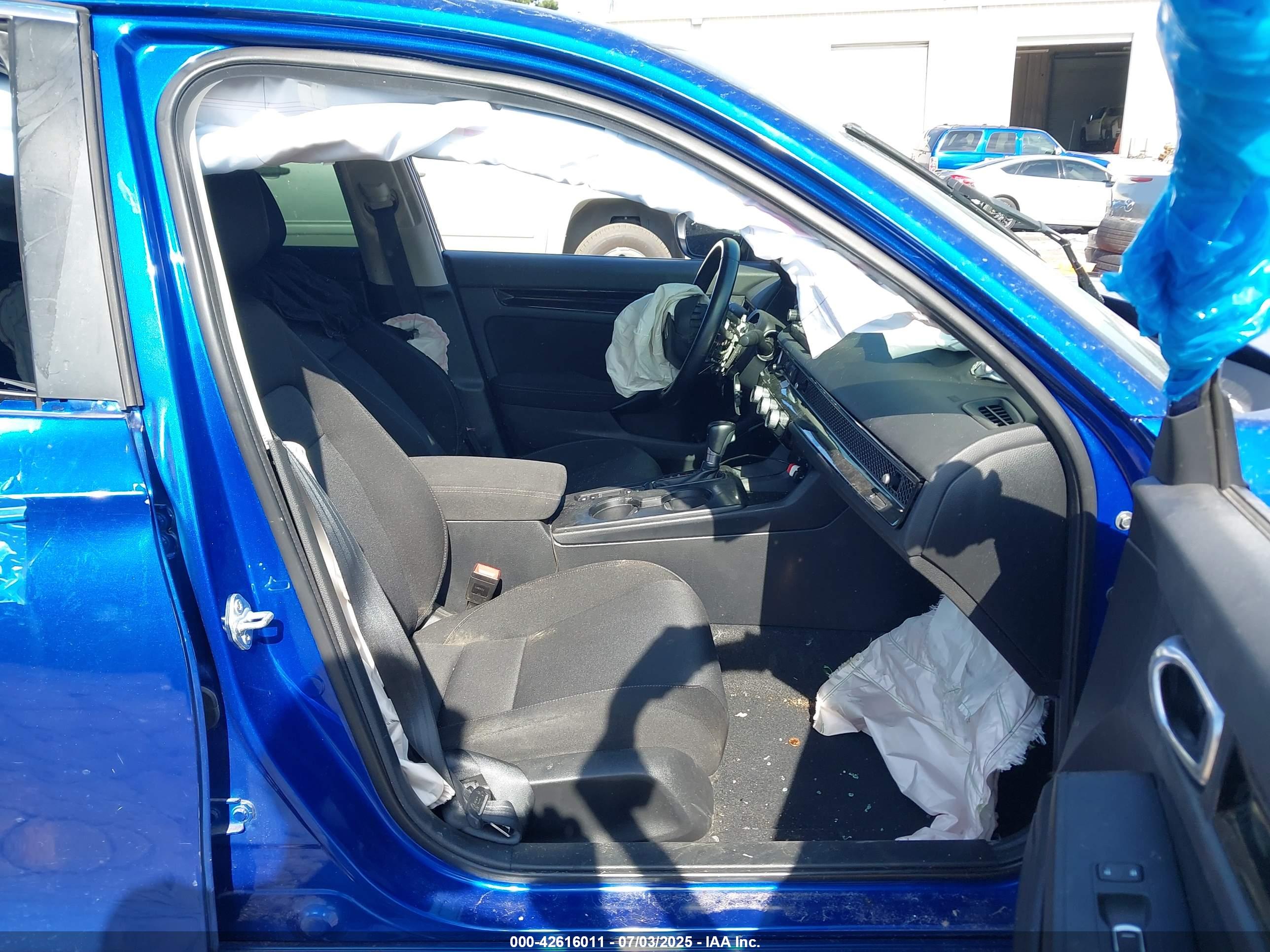 HONDA CIVIC image 5