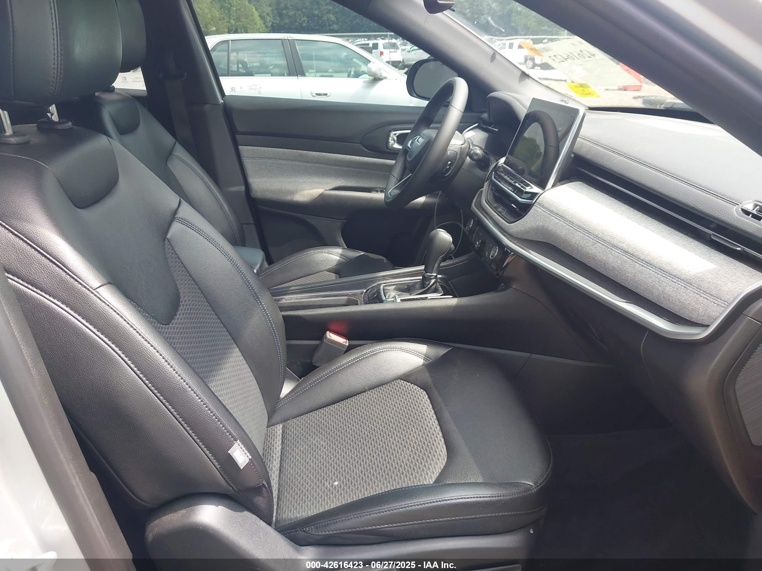 JEEP COMPASS image 5