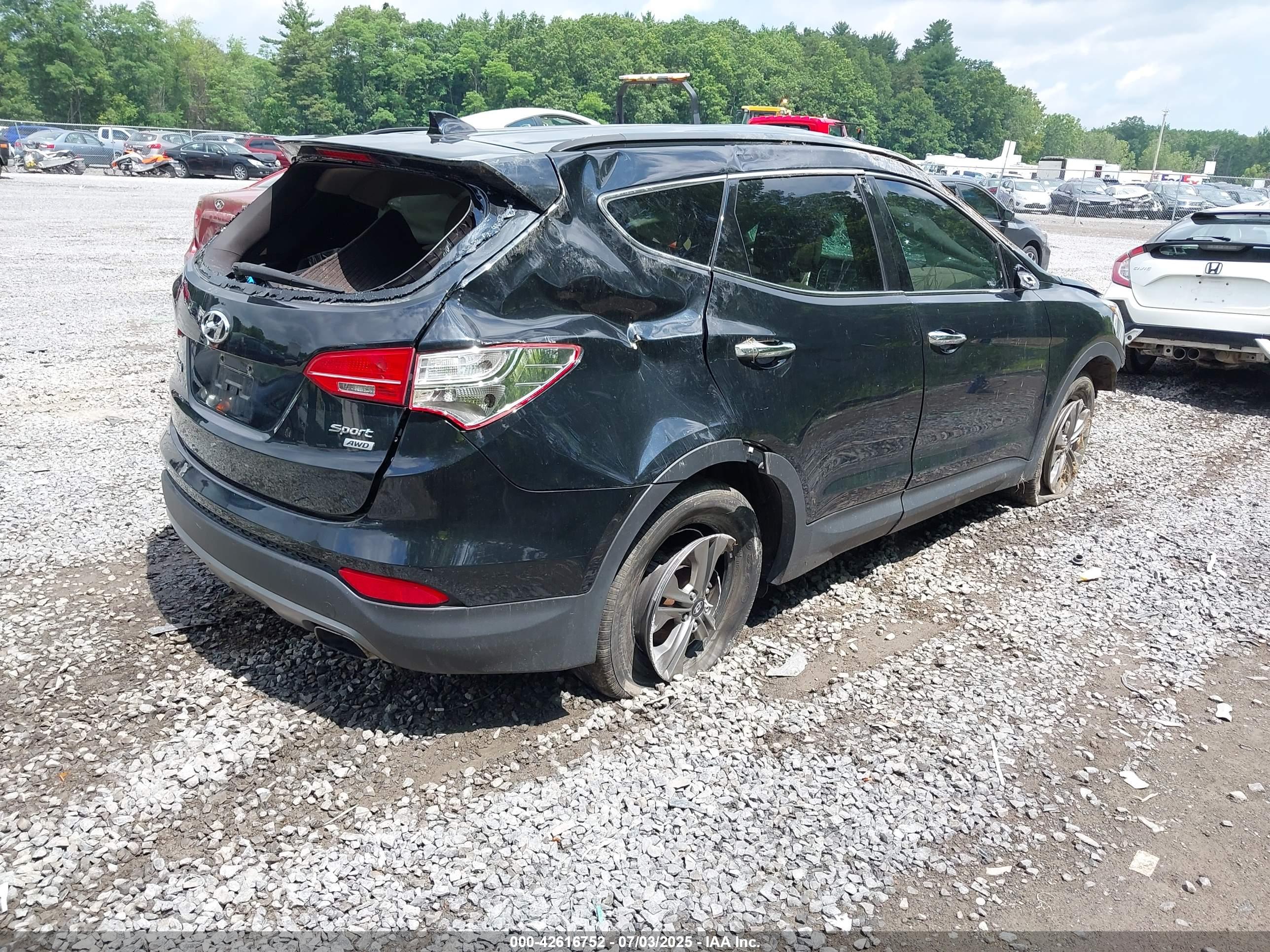 HYUNDAI SANTA image 4
