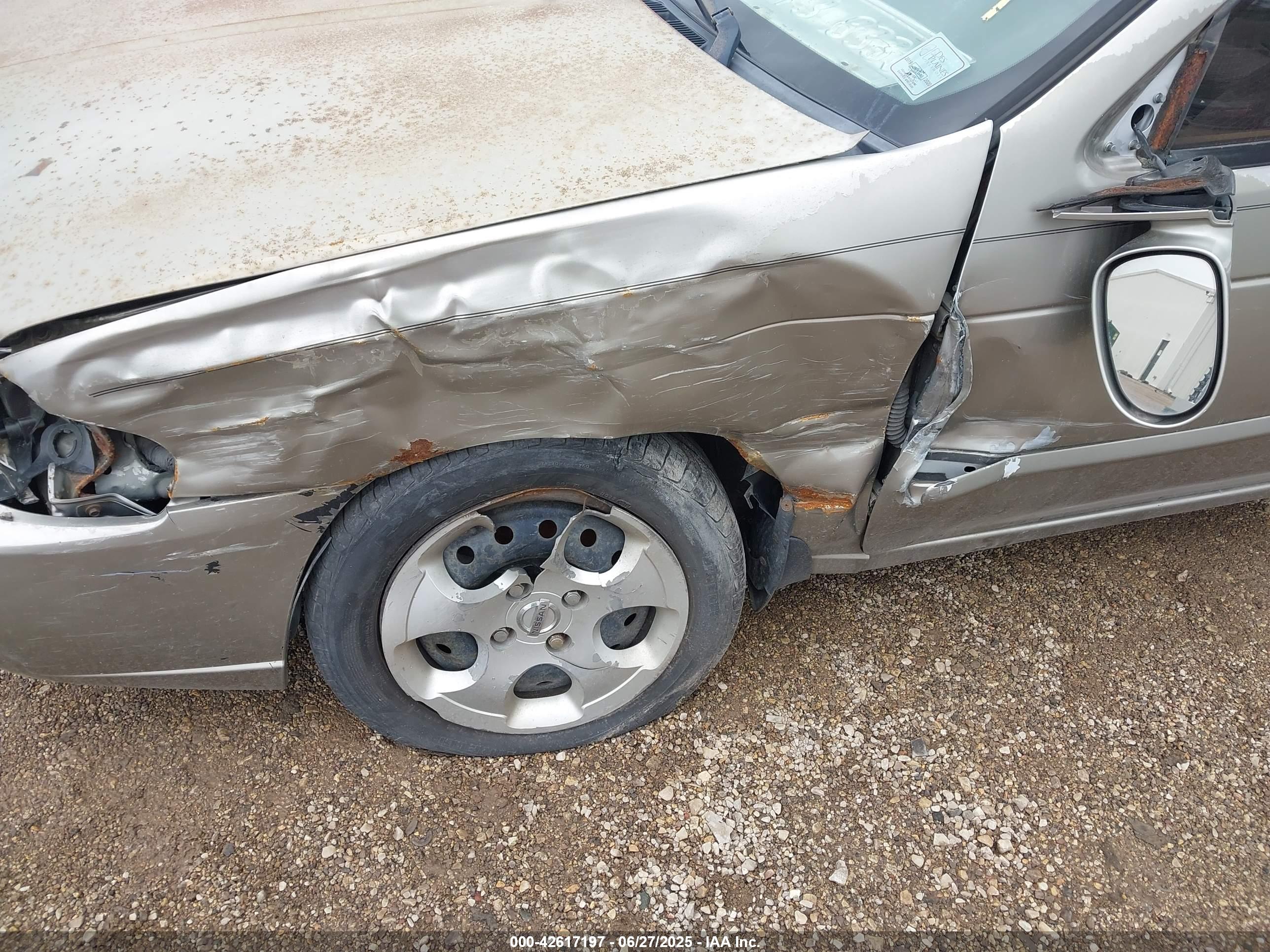 NISSAN SENTRA image 6