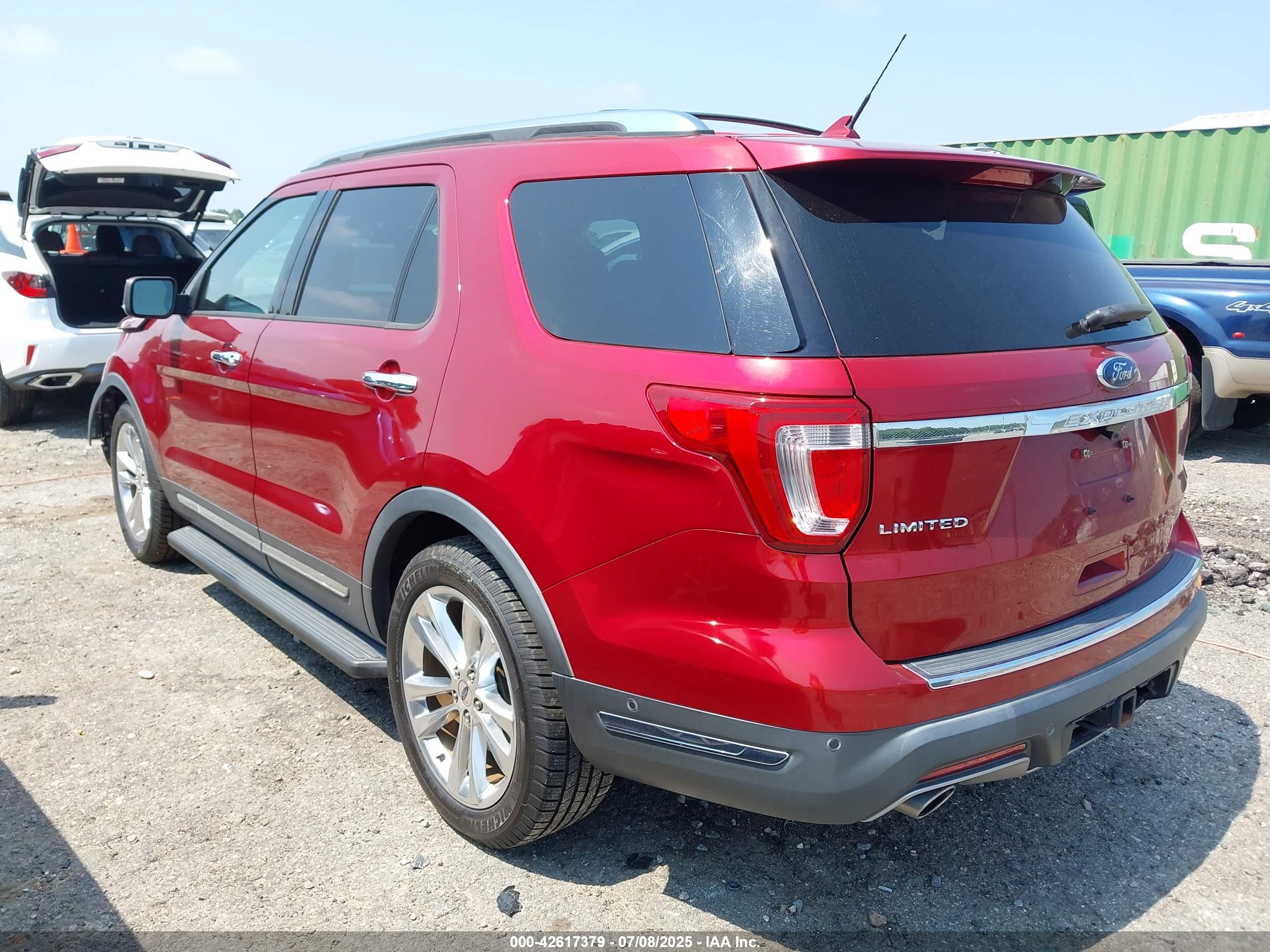 FORD EXPLORER image 3