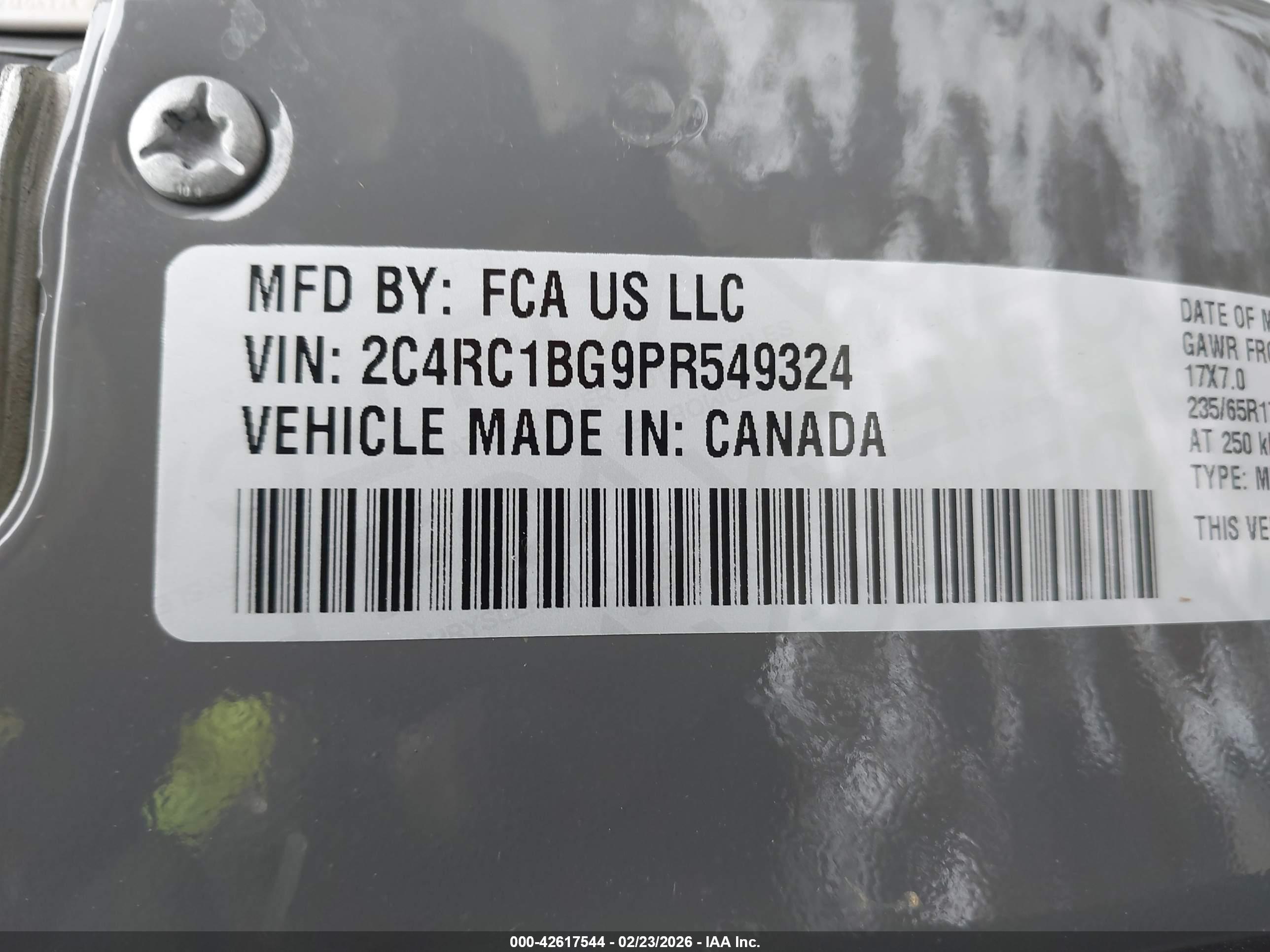 CHRYSLER PACIFICA image 9