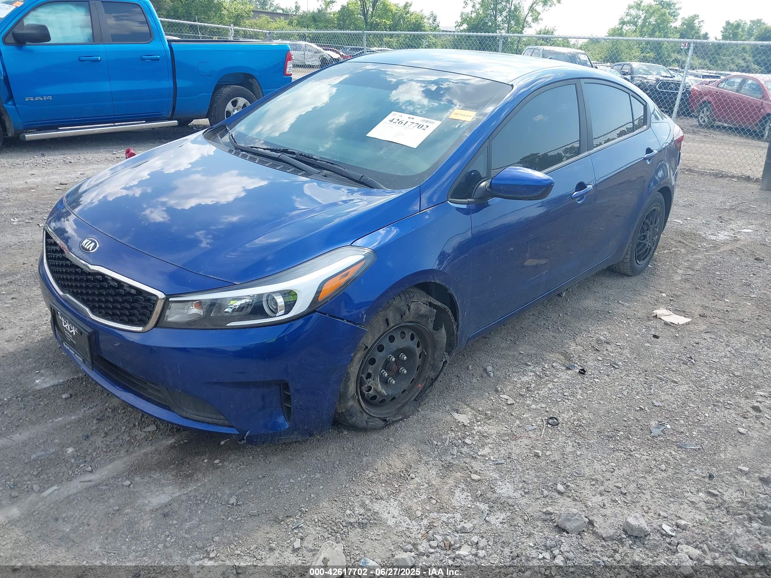 KIA FORTE image 2