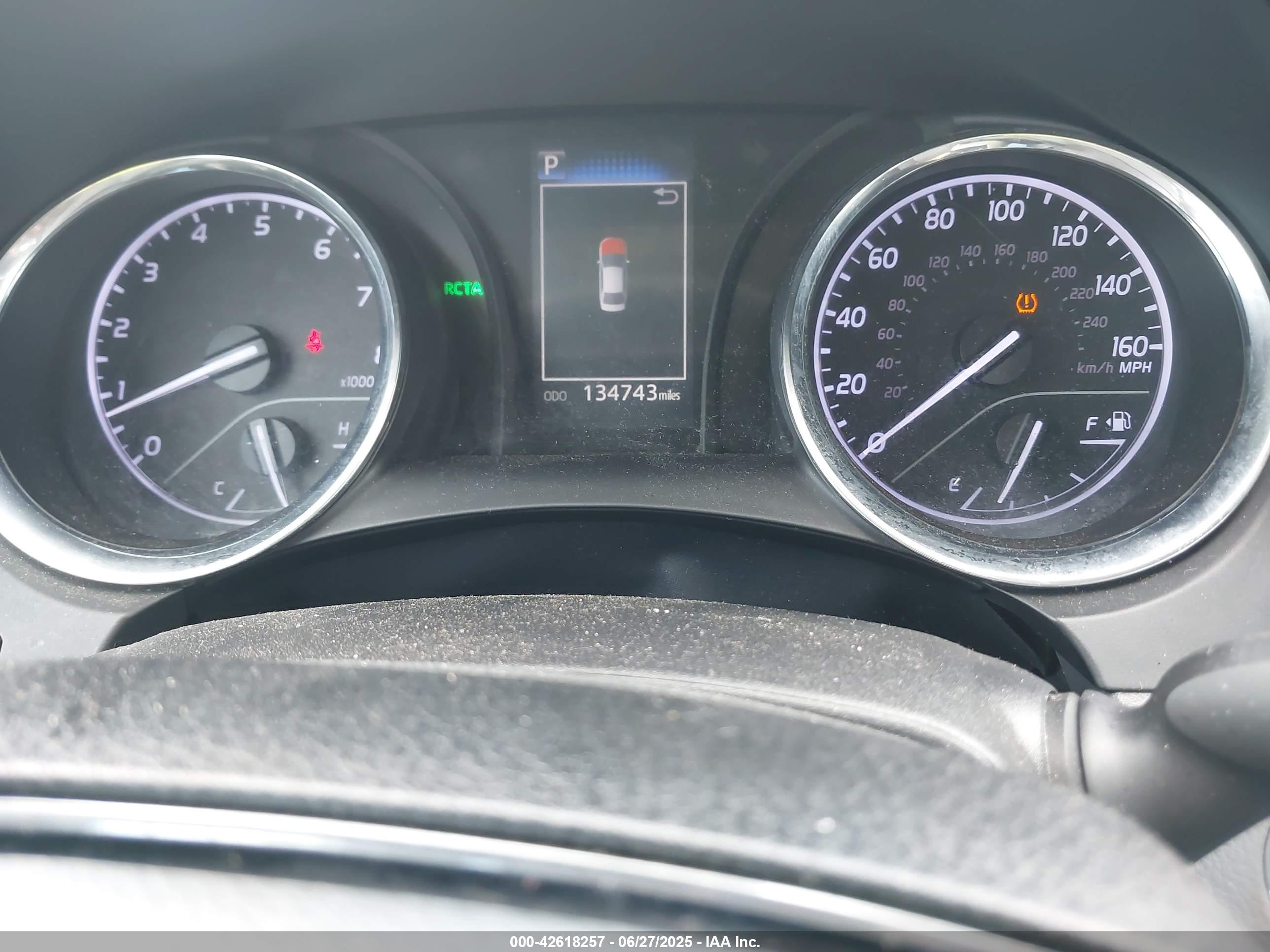 TOYOTA CAMRY image 7