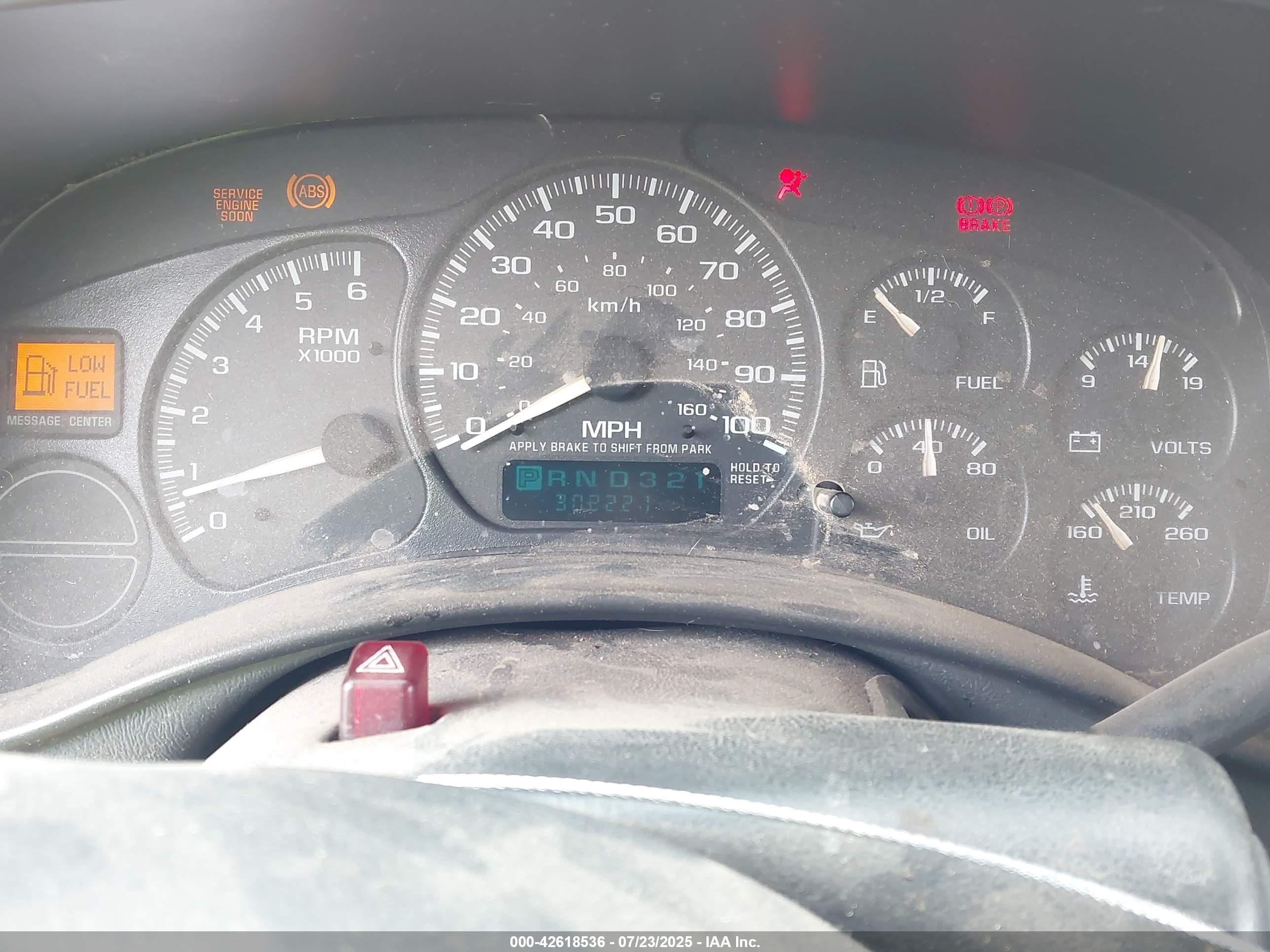 CHEVROLET AVALANCHE image 7