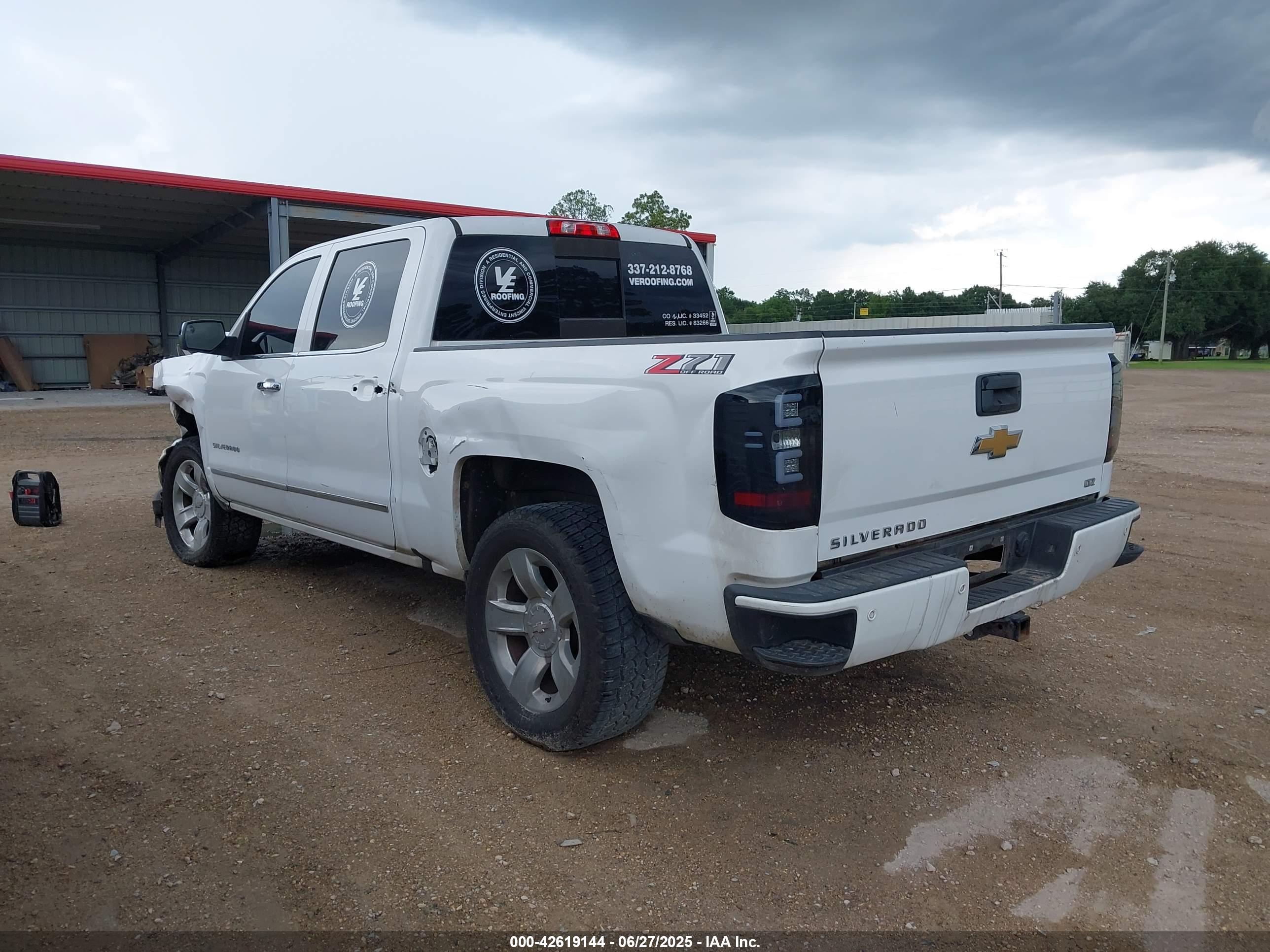 CHEVROLET SILVERADO image 3