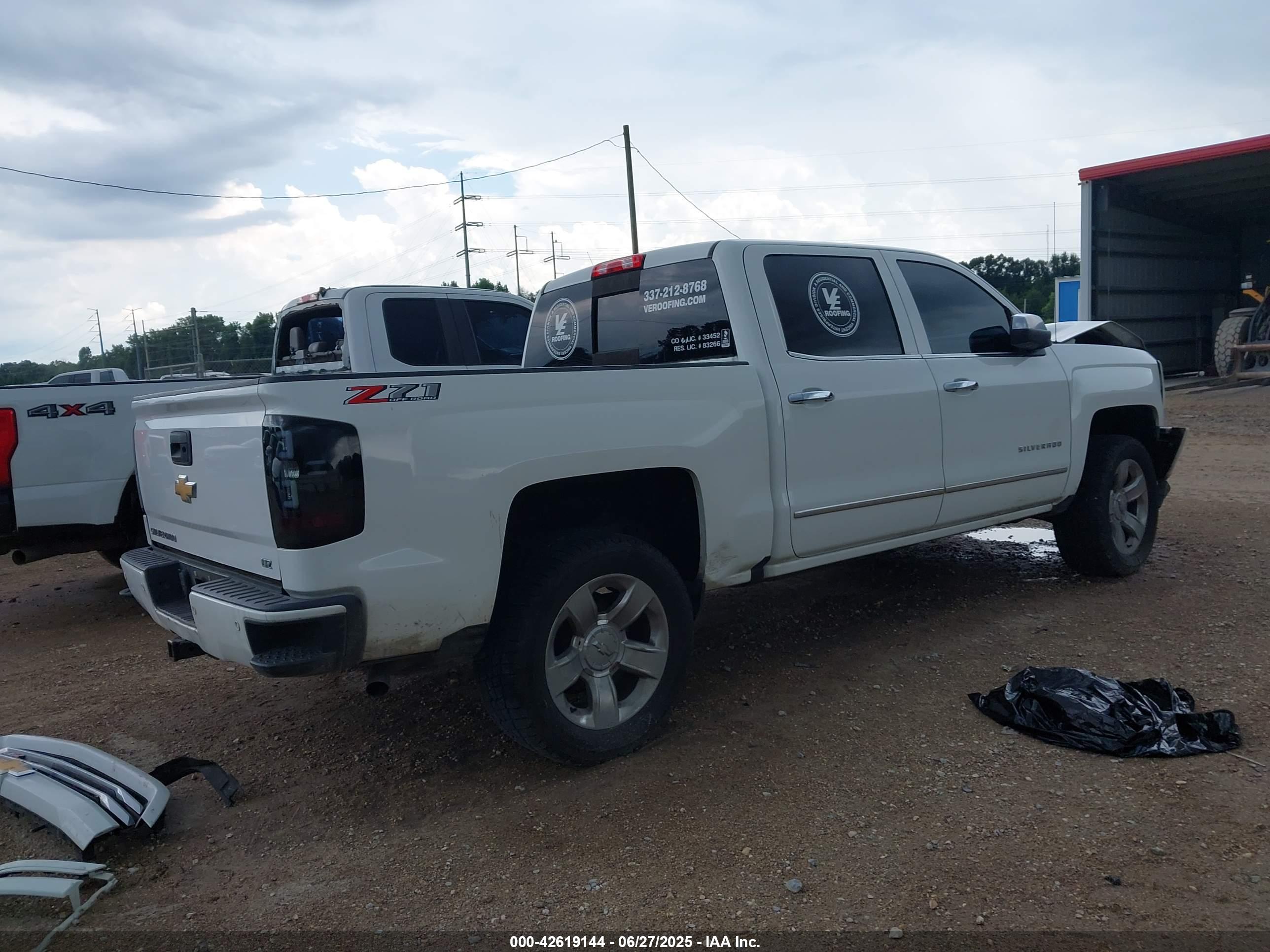 CHEVROLET SILVERADO image 4