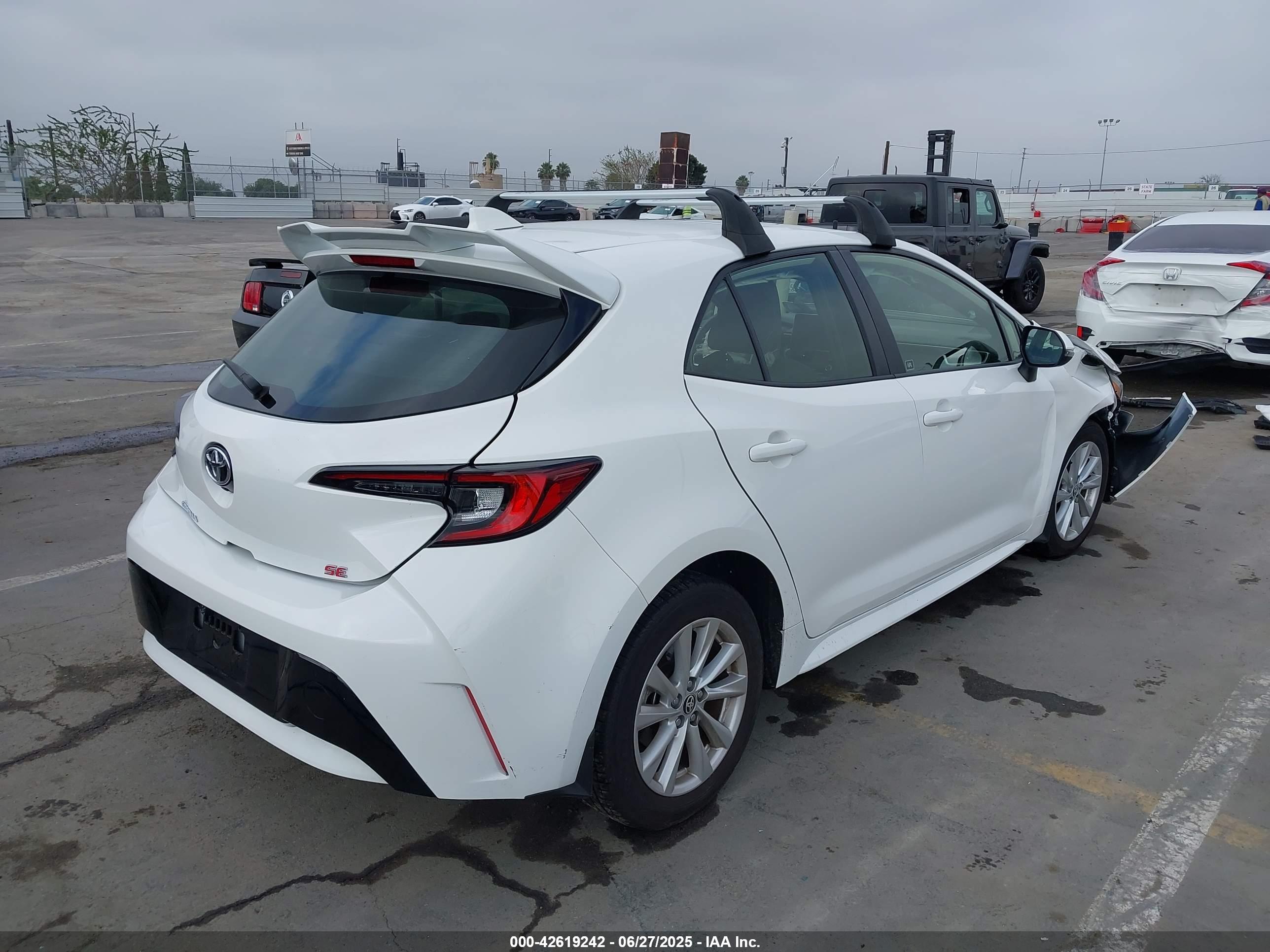 TOYOTA COROLLA image 4