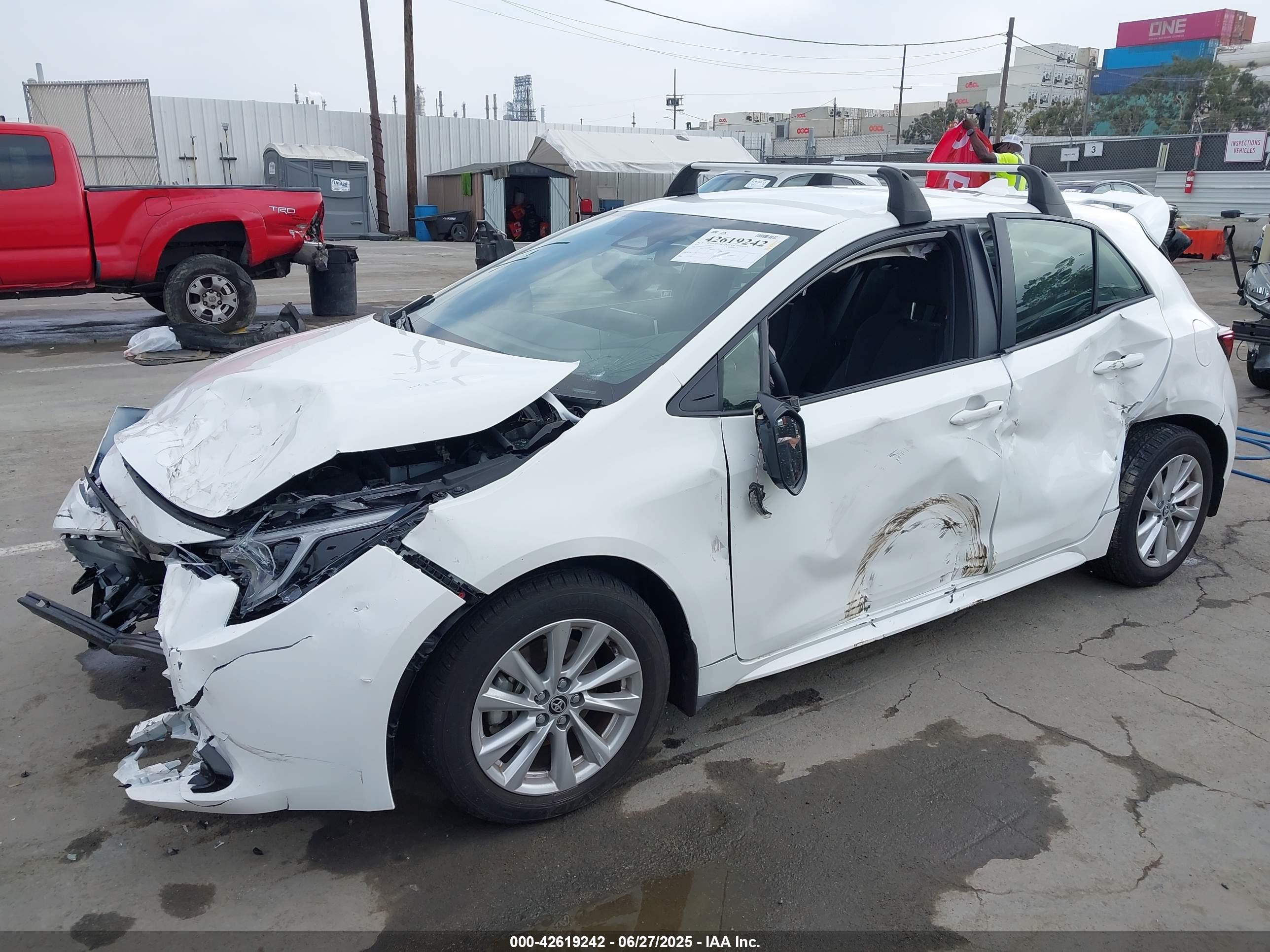 TOYOTA COROLLA image 6