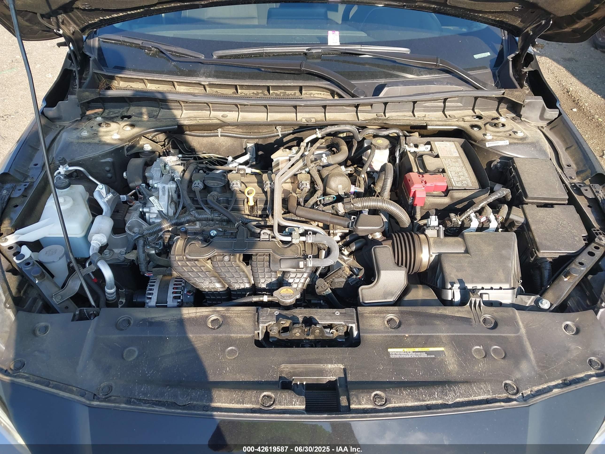 NISSAN ALTIMA image 10