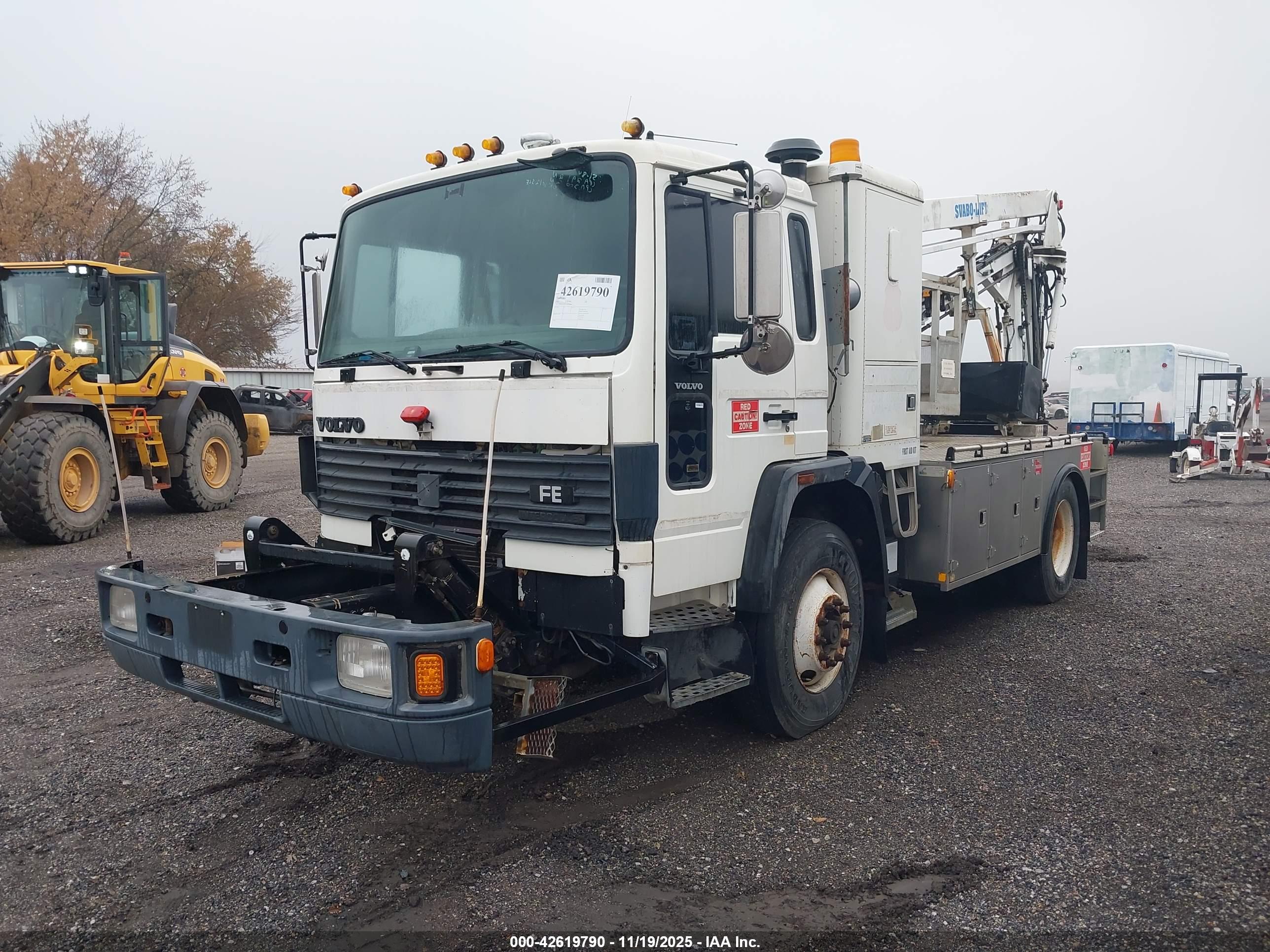 VOLVO FE image 2