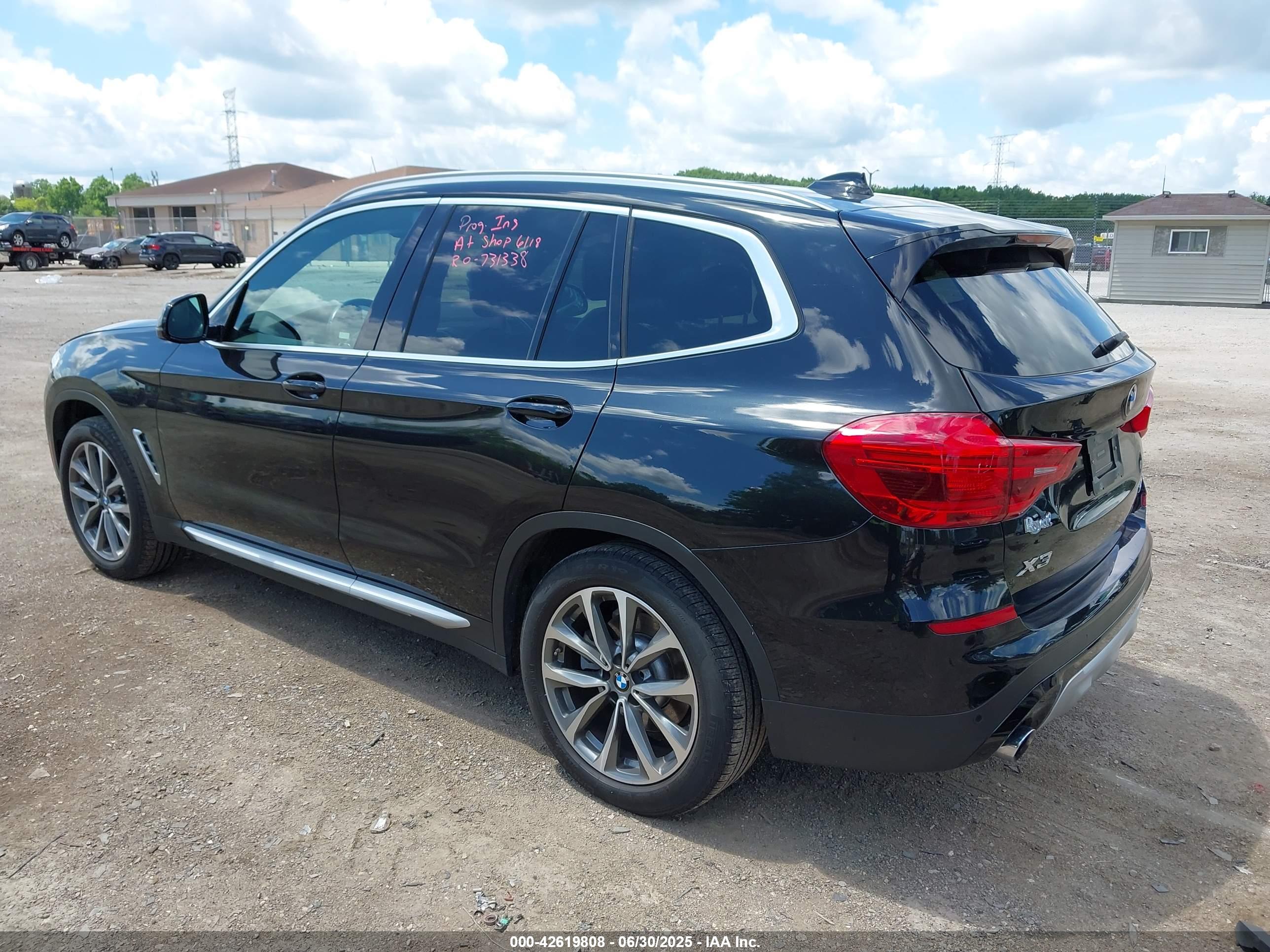 BMW X3 image 3
