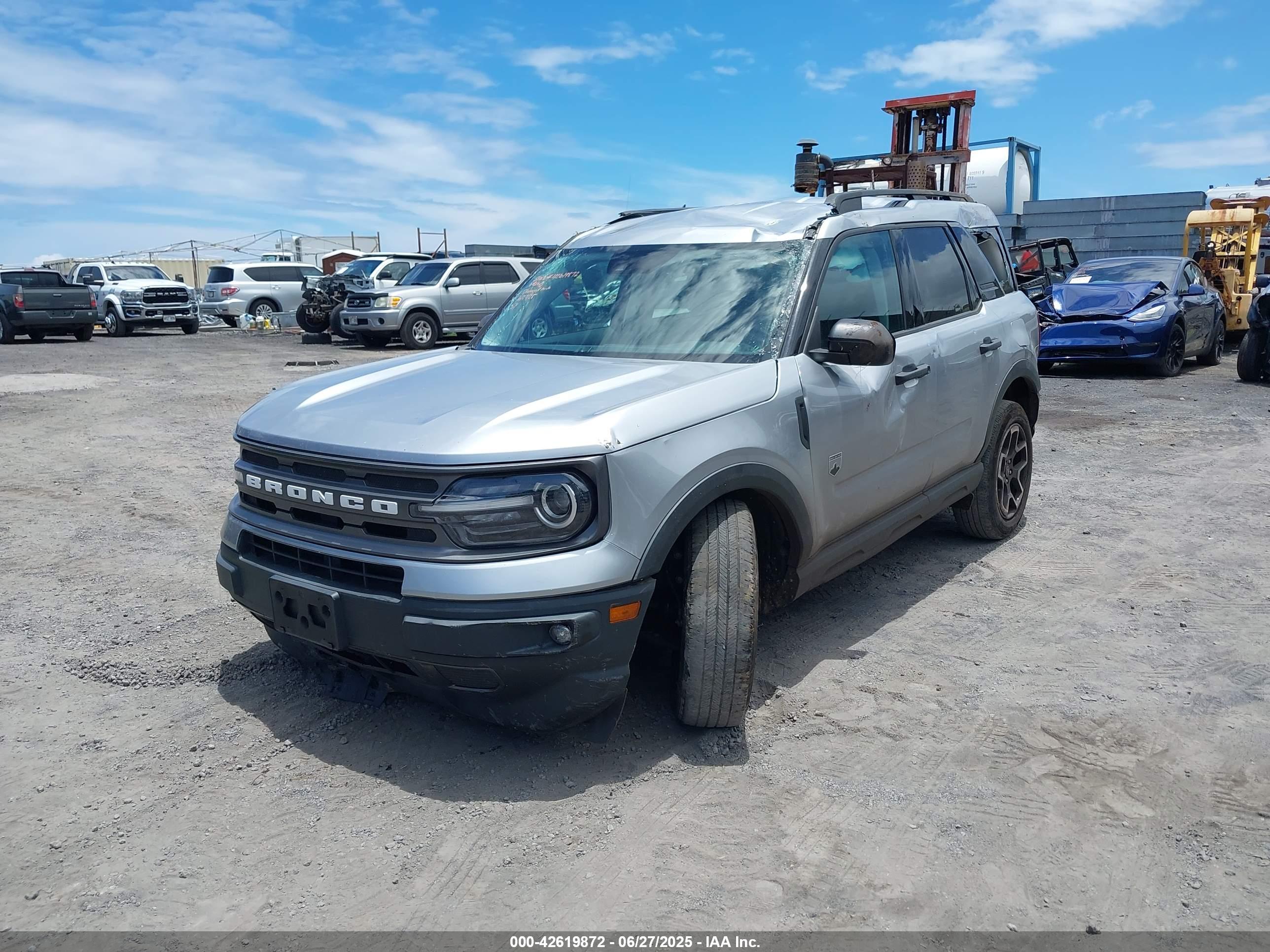 FORD BRONCO image 6