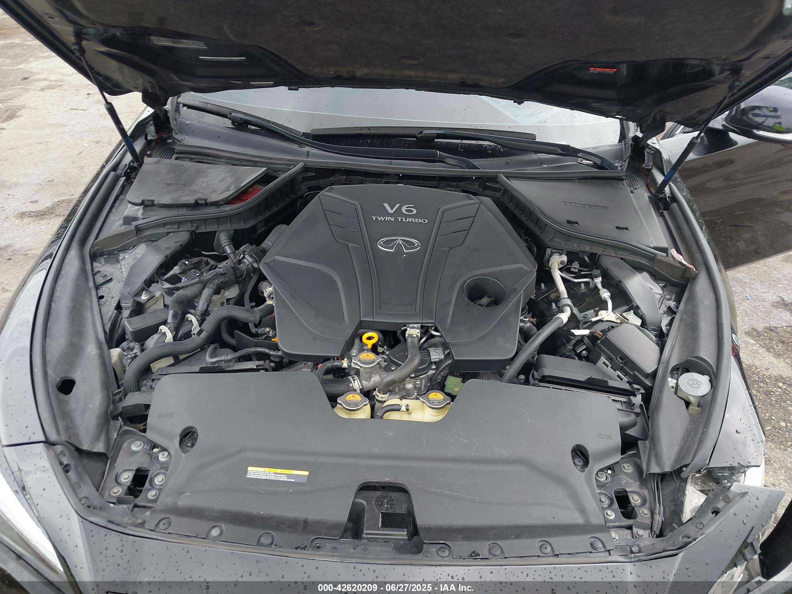 INFINITI Q50 image 10