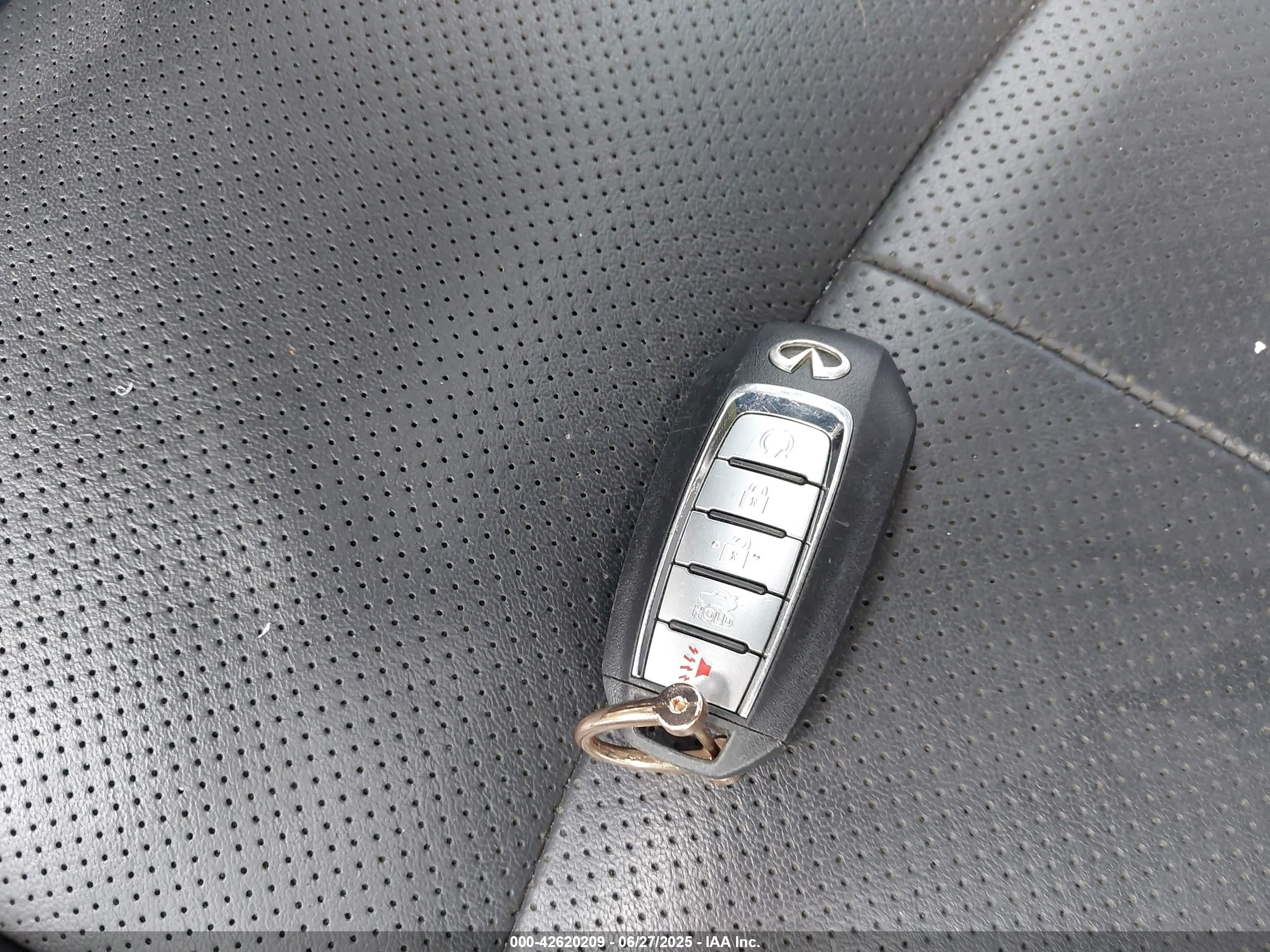 INFINITI Q50 image 11