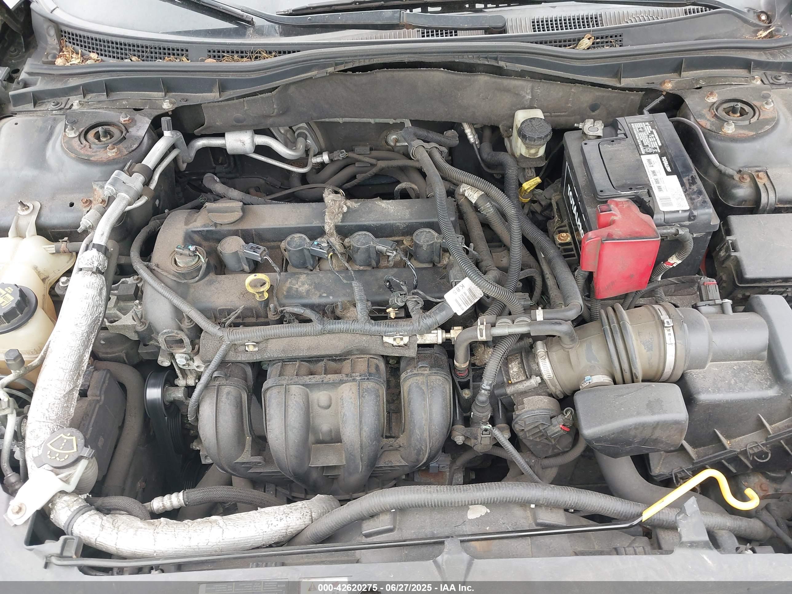 FORD FUSION image 10