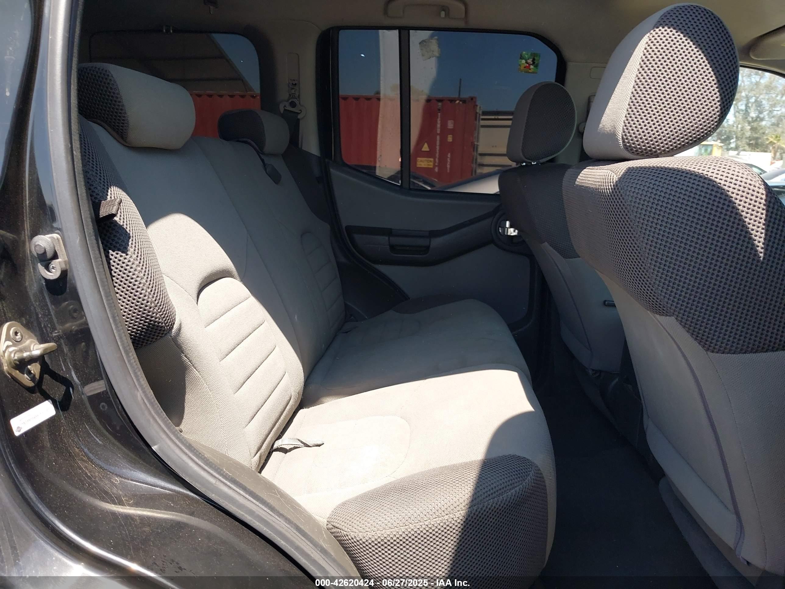NISSAN XTERRA image 8