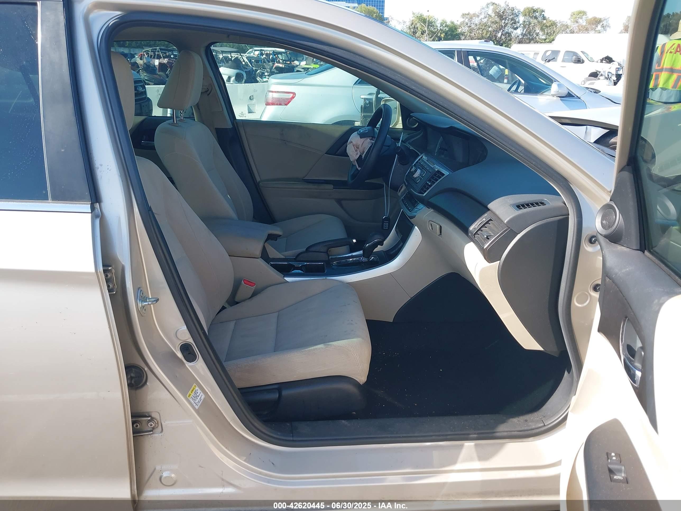 HONDA ACCORD image 5
