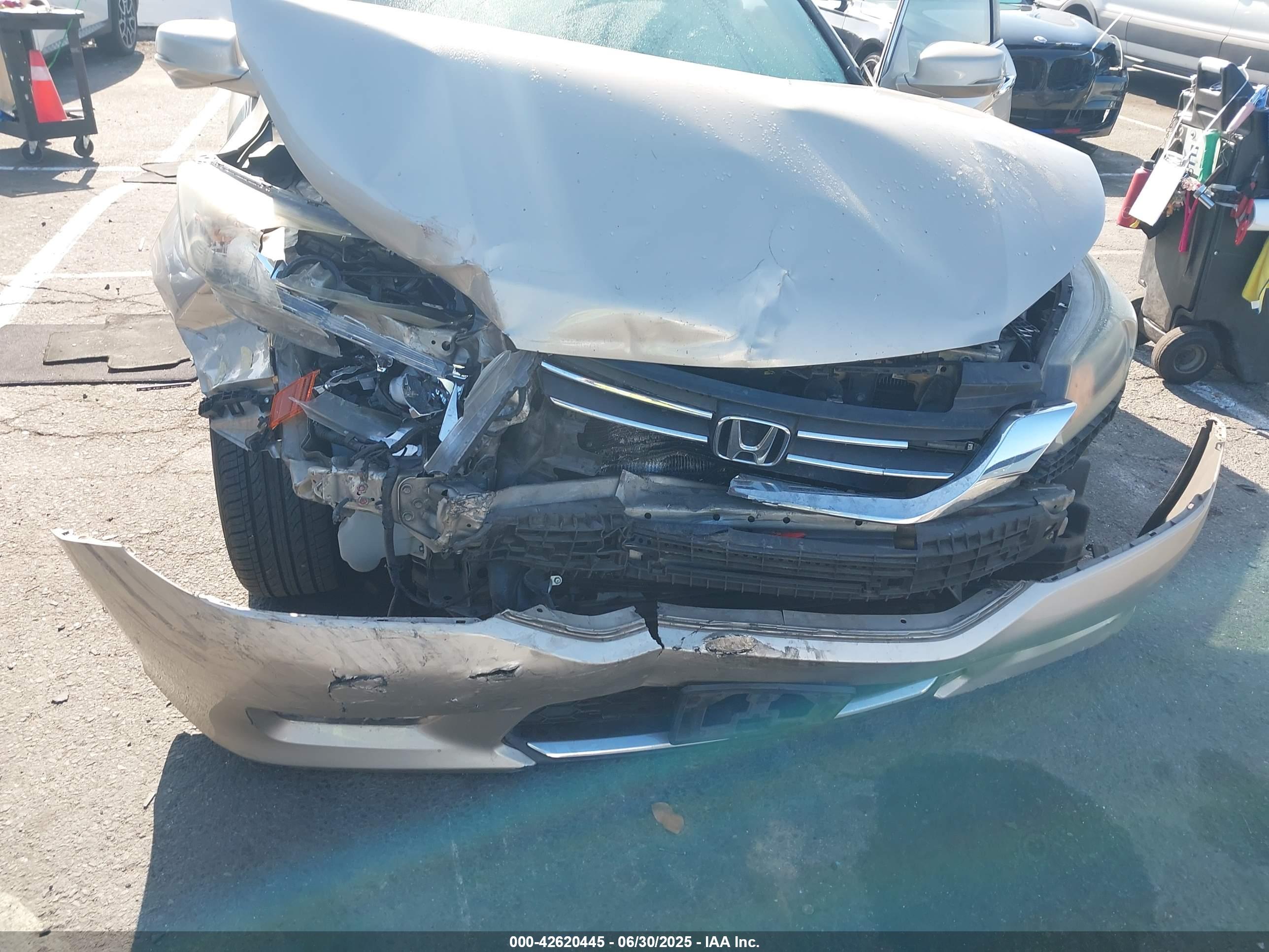 HONDA ACCORD image 6