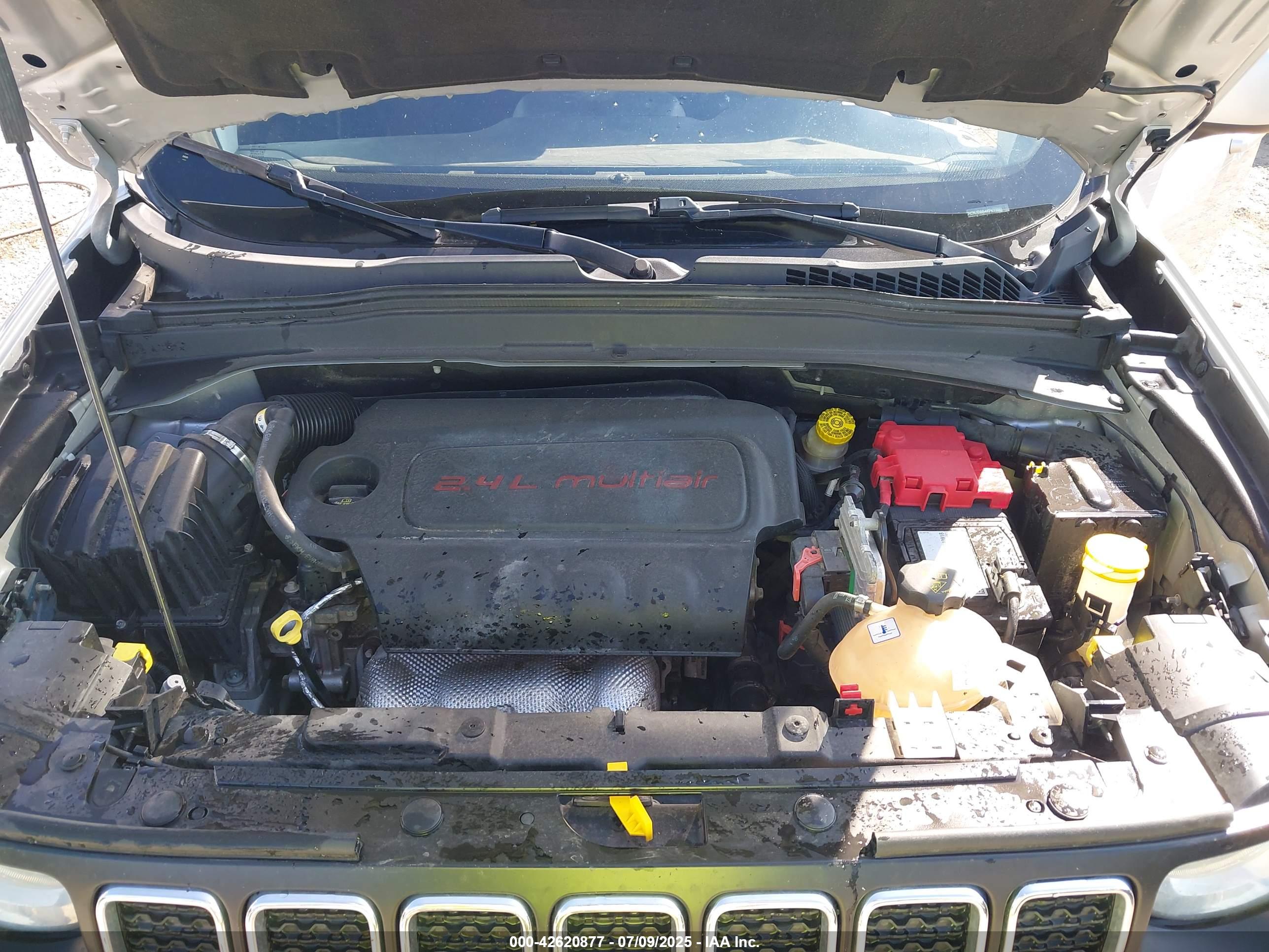 JEEP RENEGADE image 10