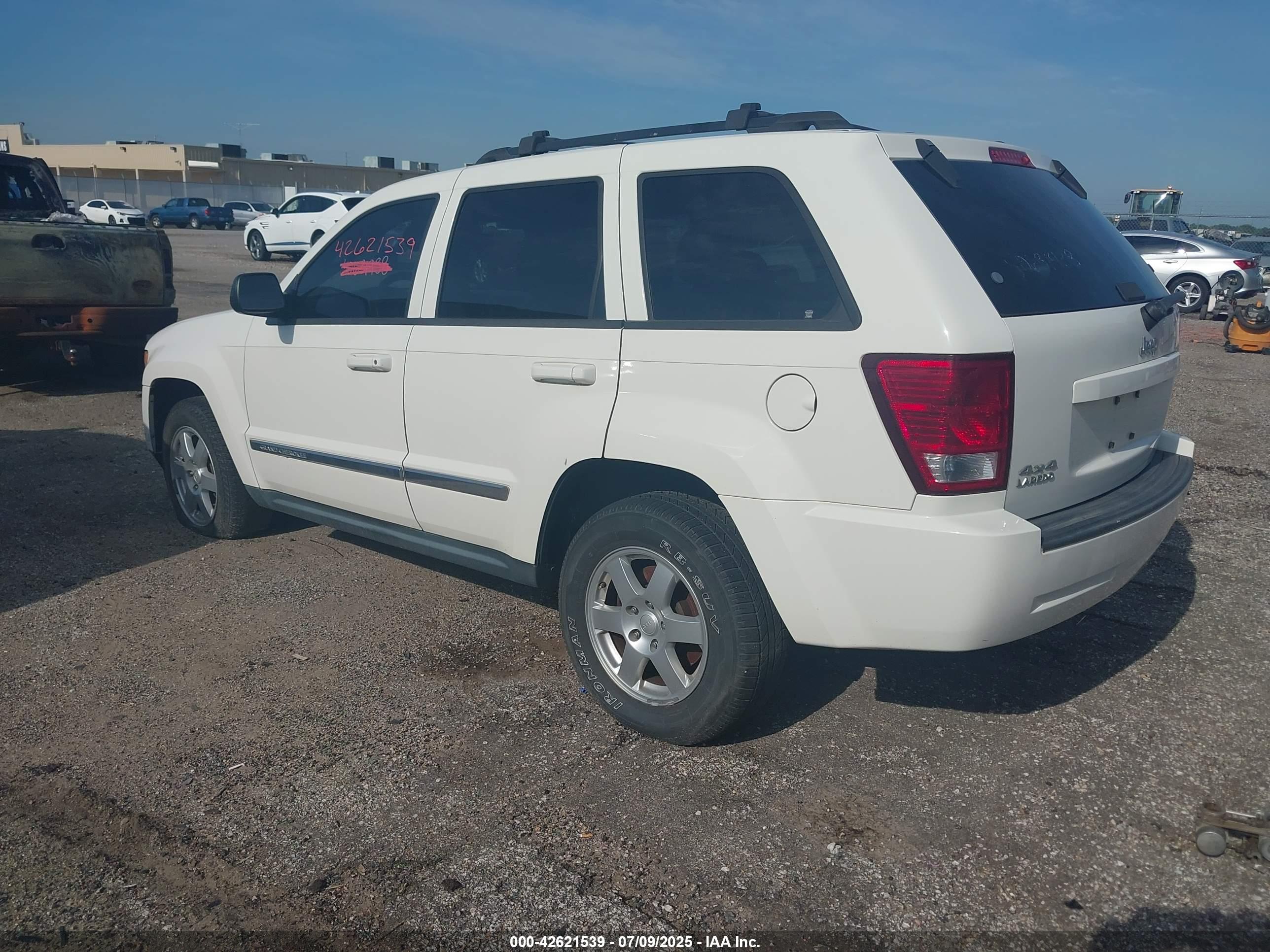 JEEP GRAND image 3