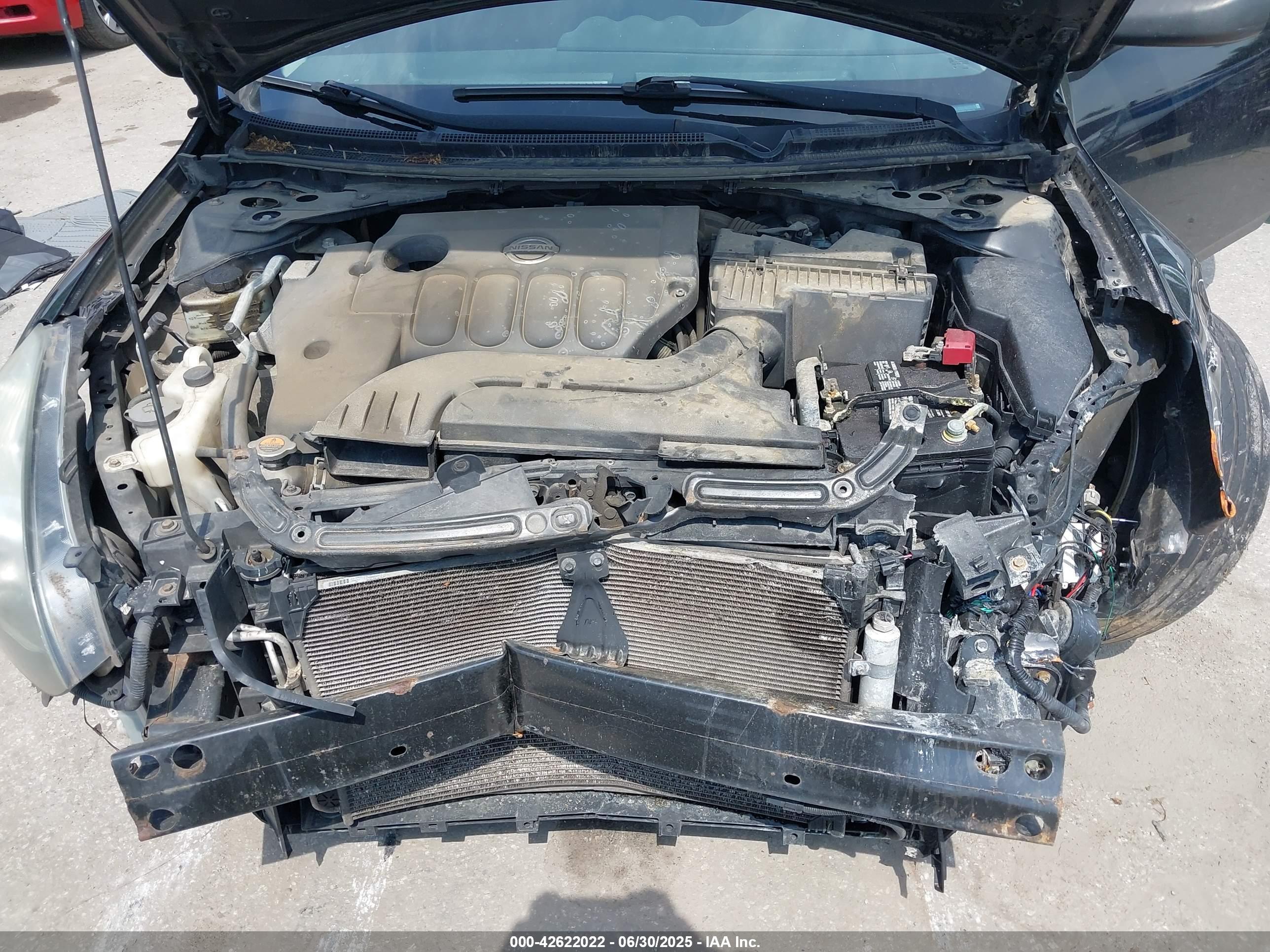NISSAN ALTIMA image 10