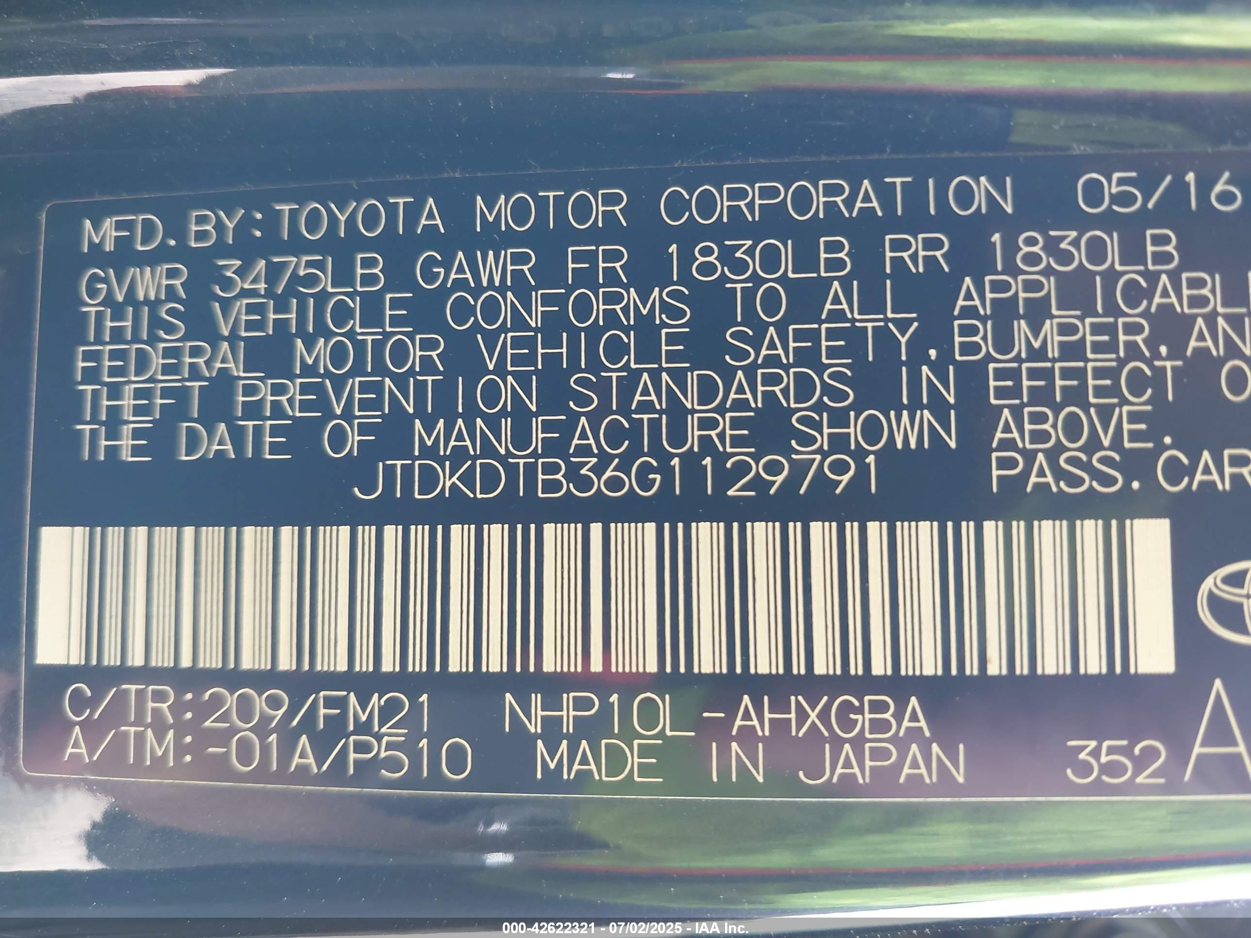 TOYOTA PRIUS image 9