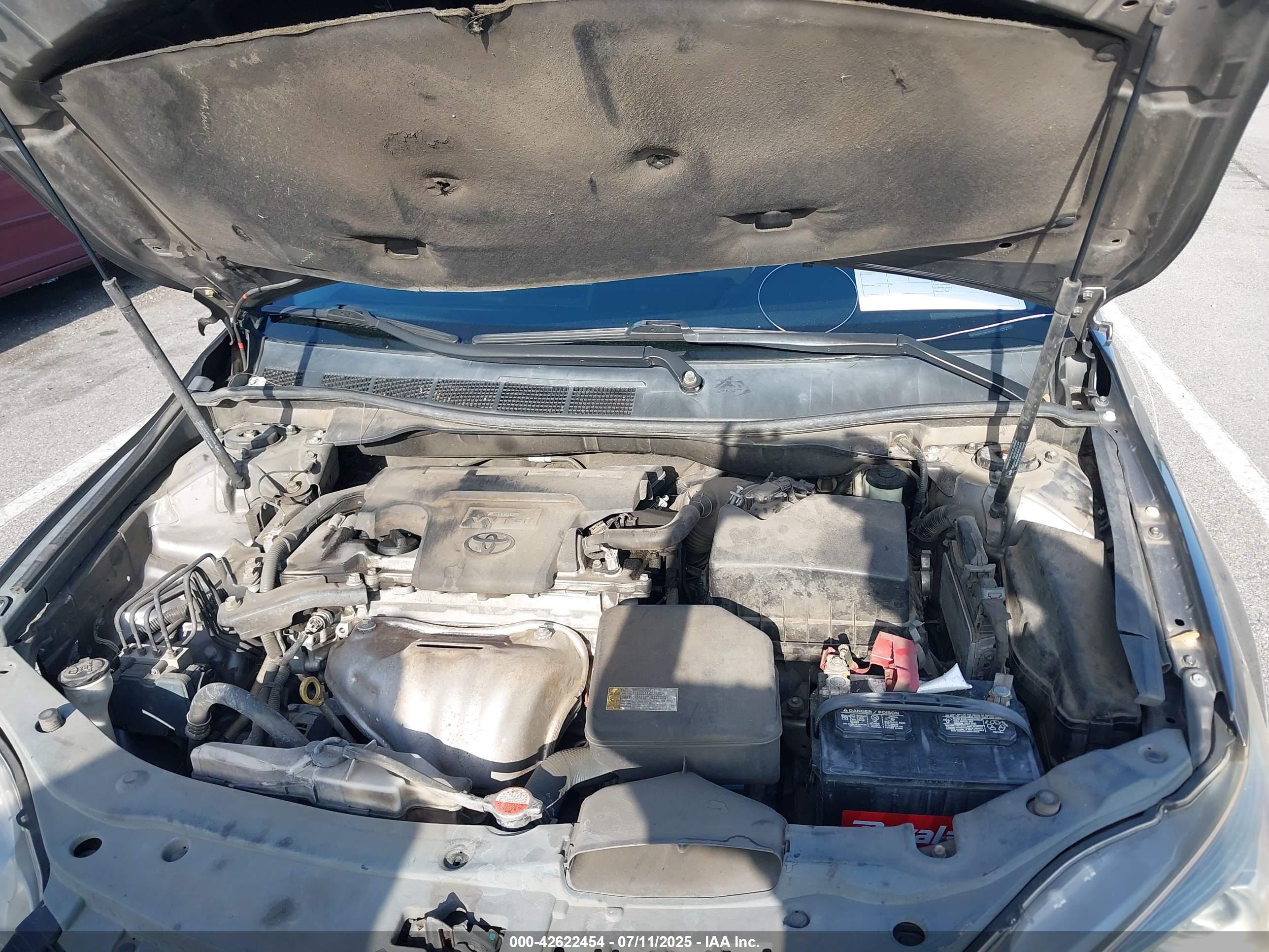 TOYOTA CAMRY image 10