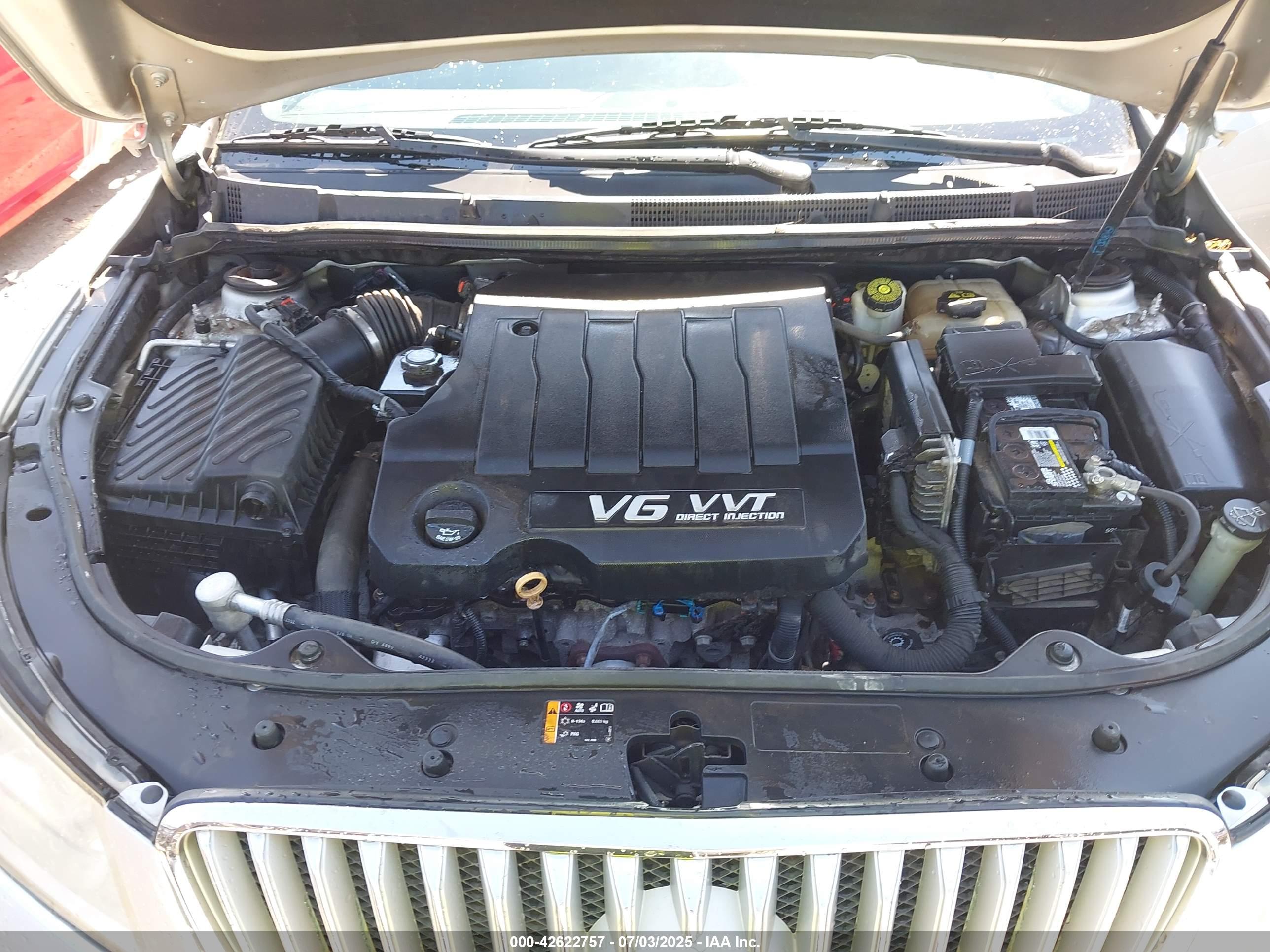 BUICK LACROSSE image 10