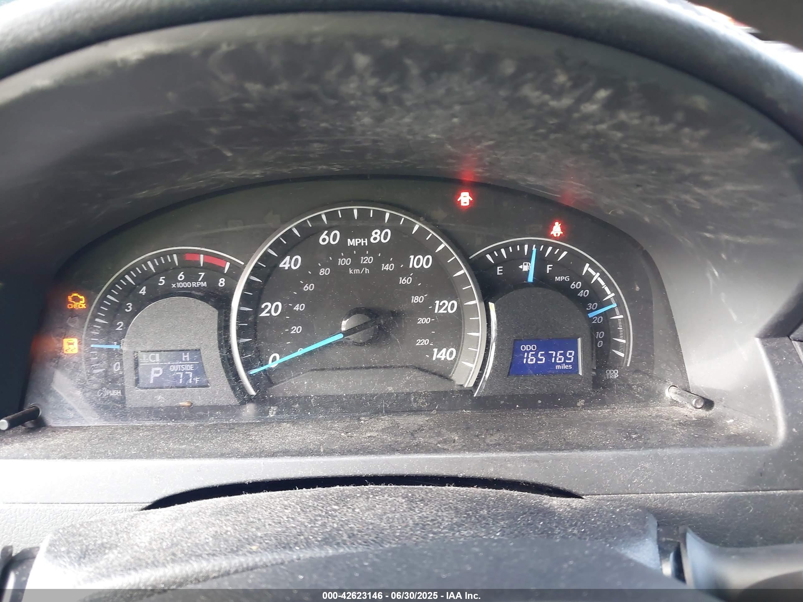 TOYOTA CAMRY image 7
