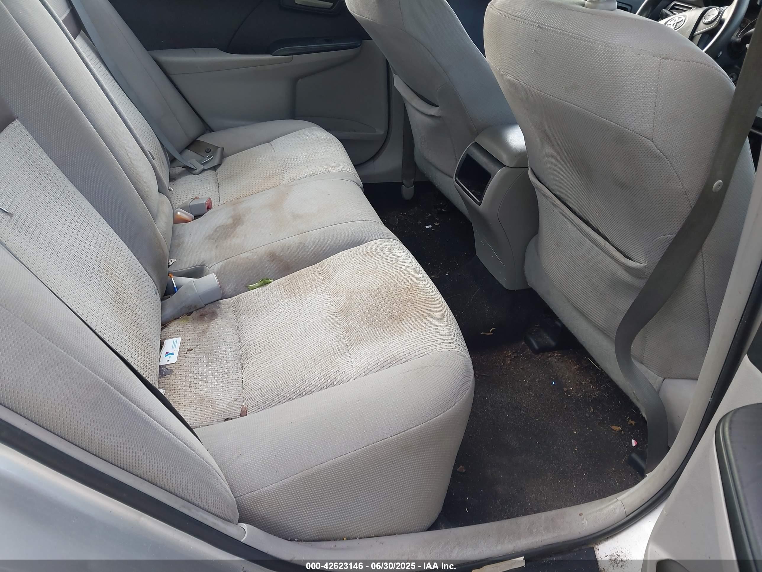 TOYOTA CAMRY image 8