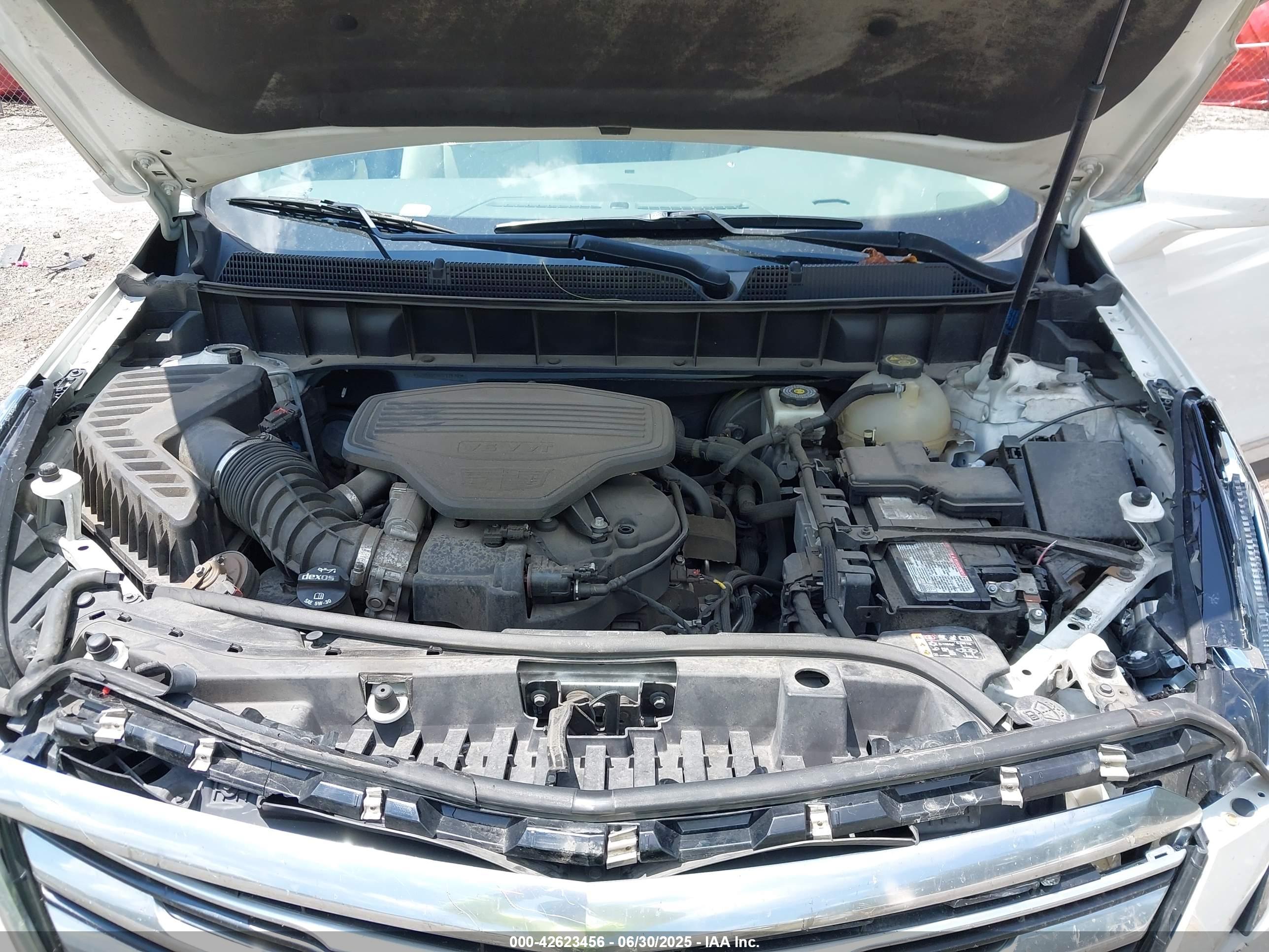 CADILLAC XT5 image 10