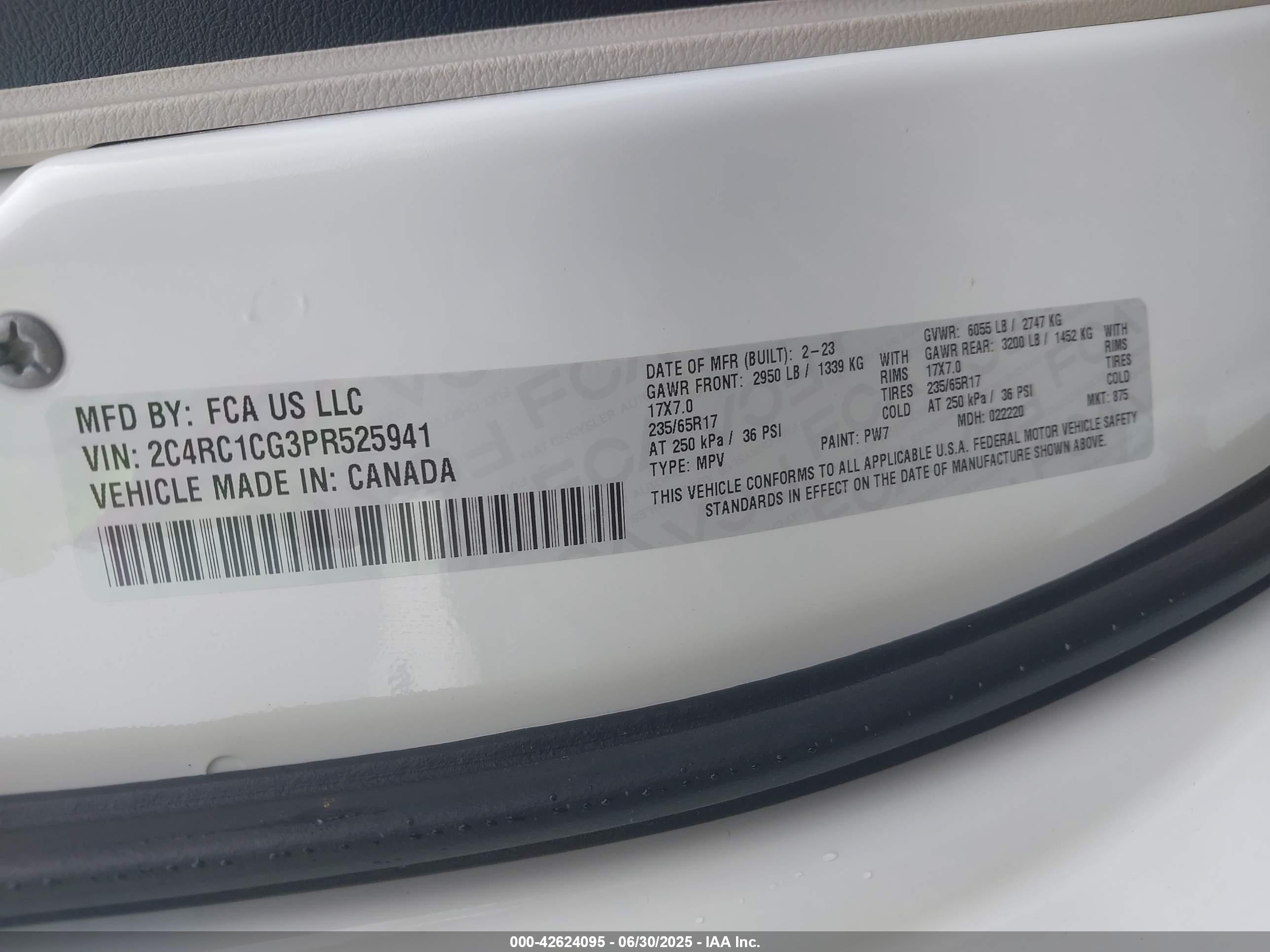CHRYSLER VOYAGER image 9
