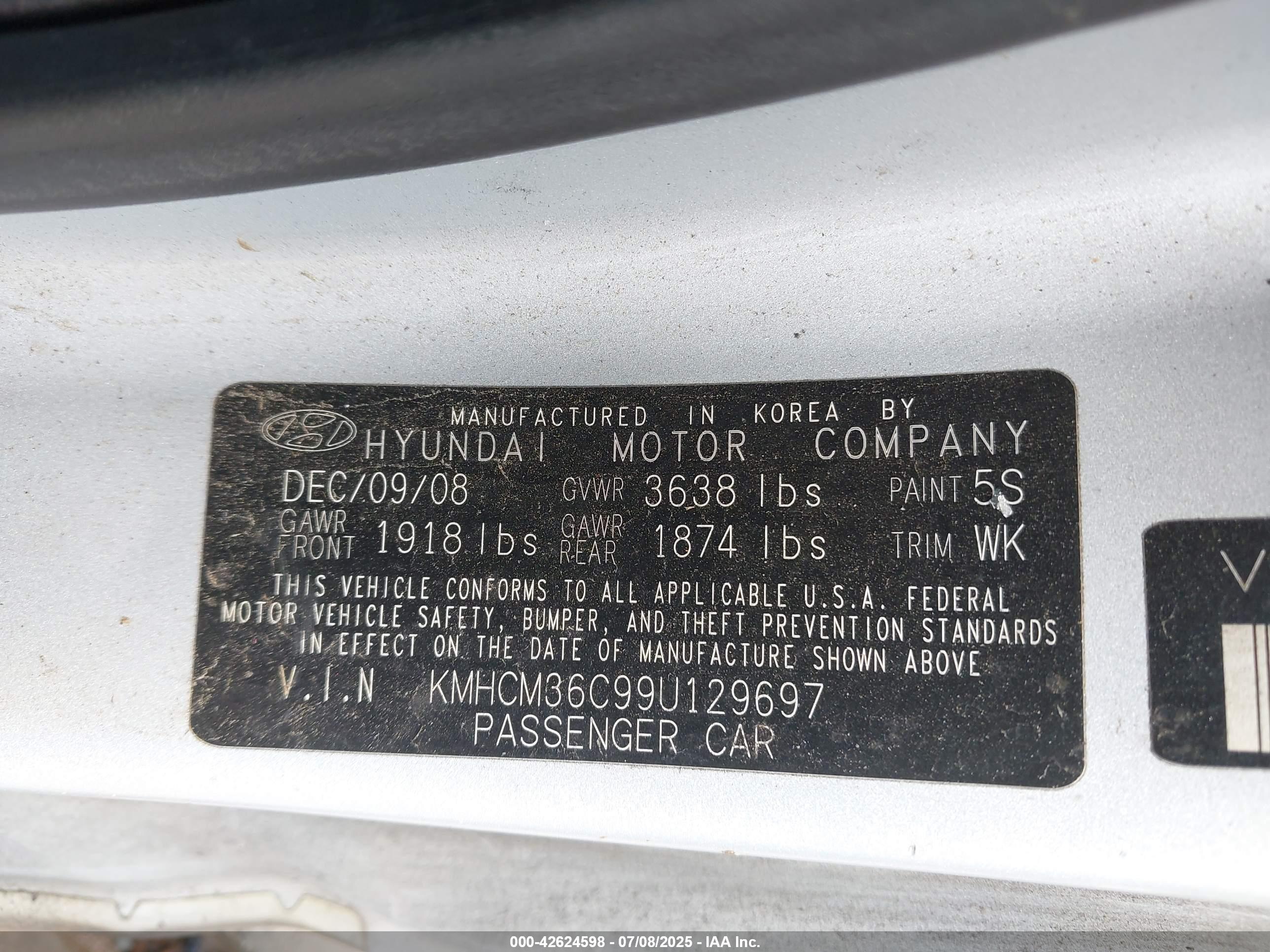 HYUNDAI ACCENT image 9