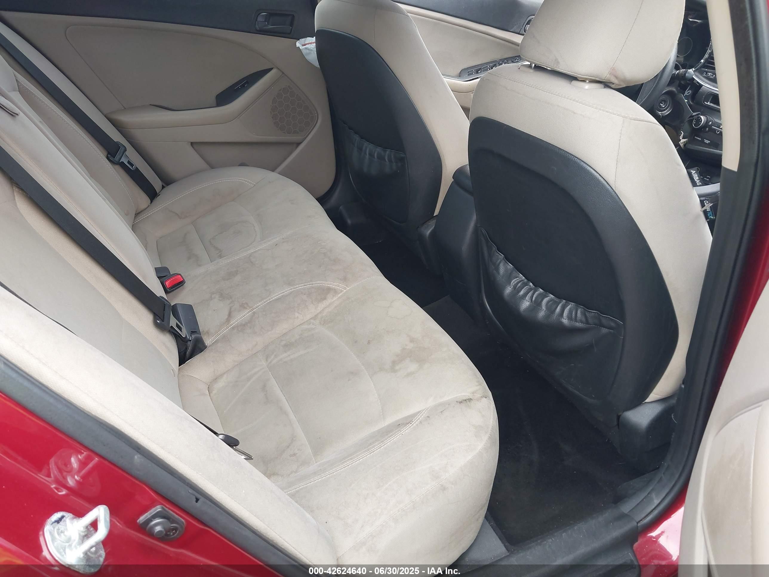 KIA OPTIMA image 8