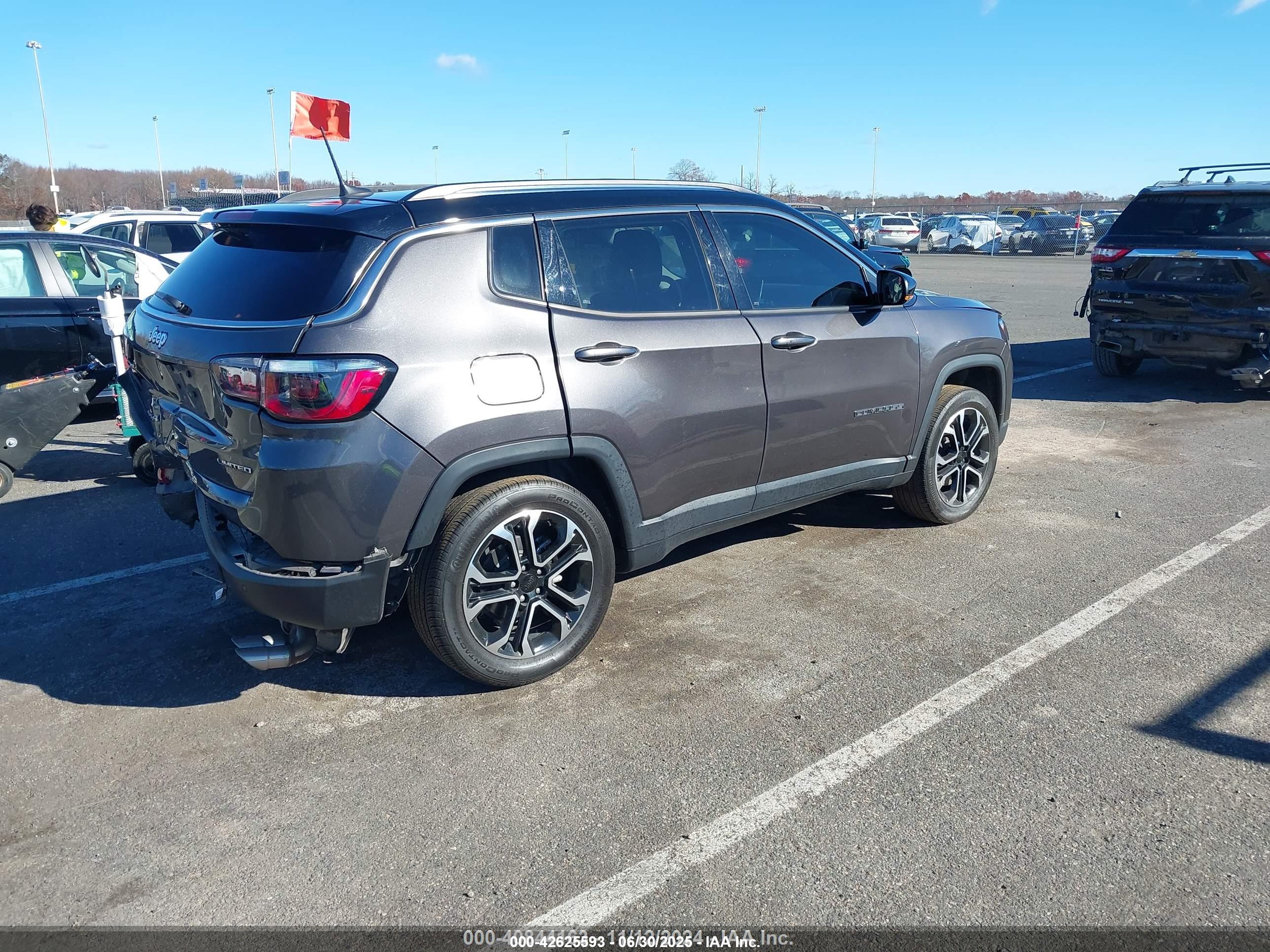 JEEP COMPASS image 4