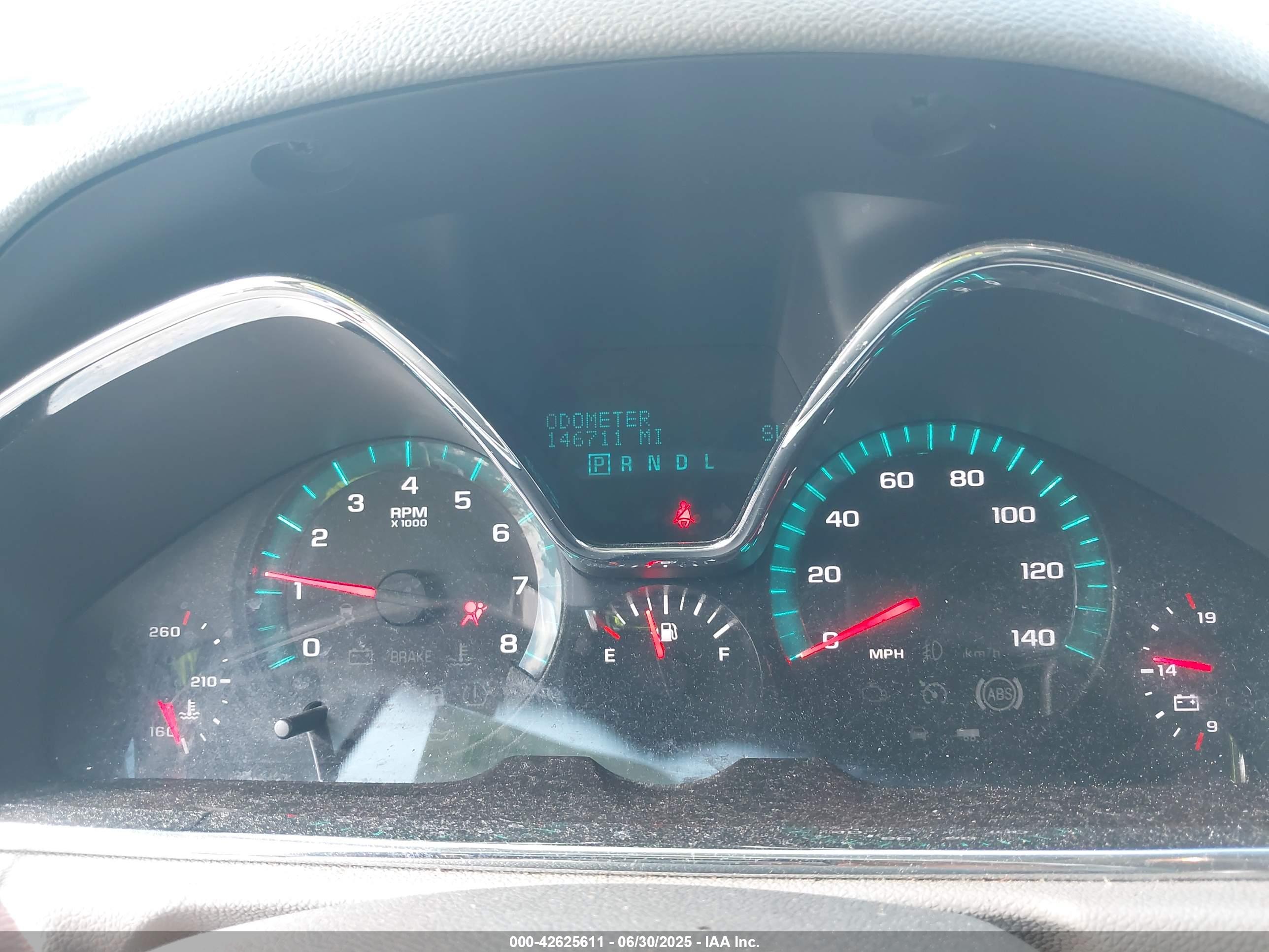 CHEVROLET TRAVERSE image 7