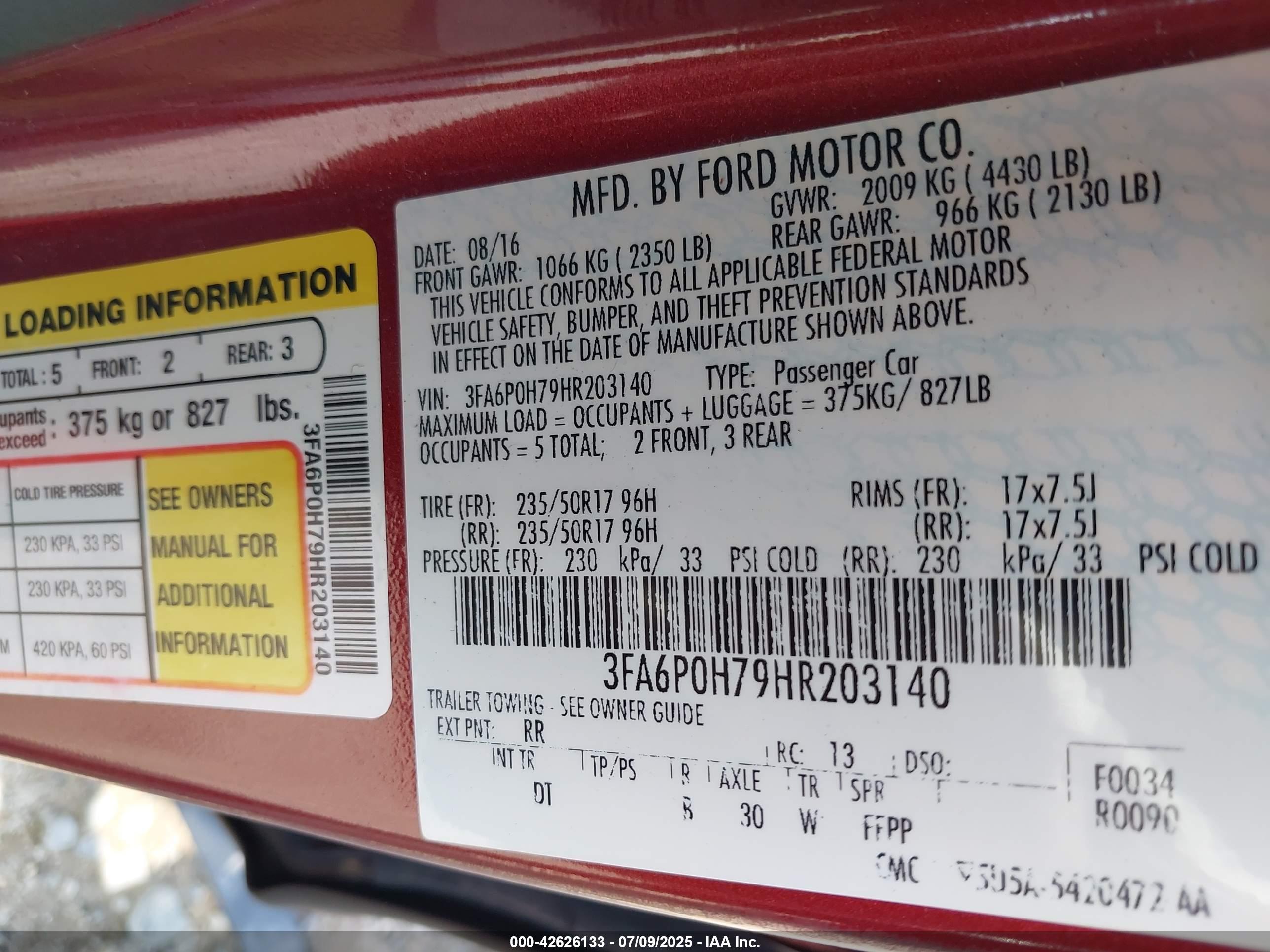 FORD FUSION image 9