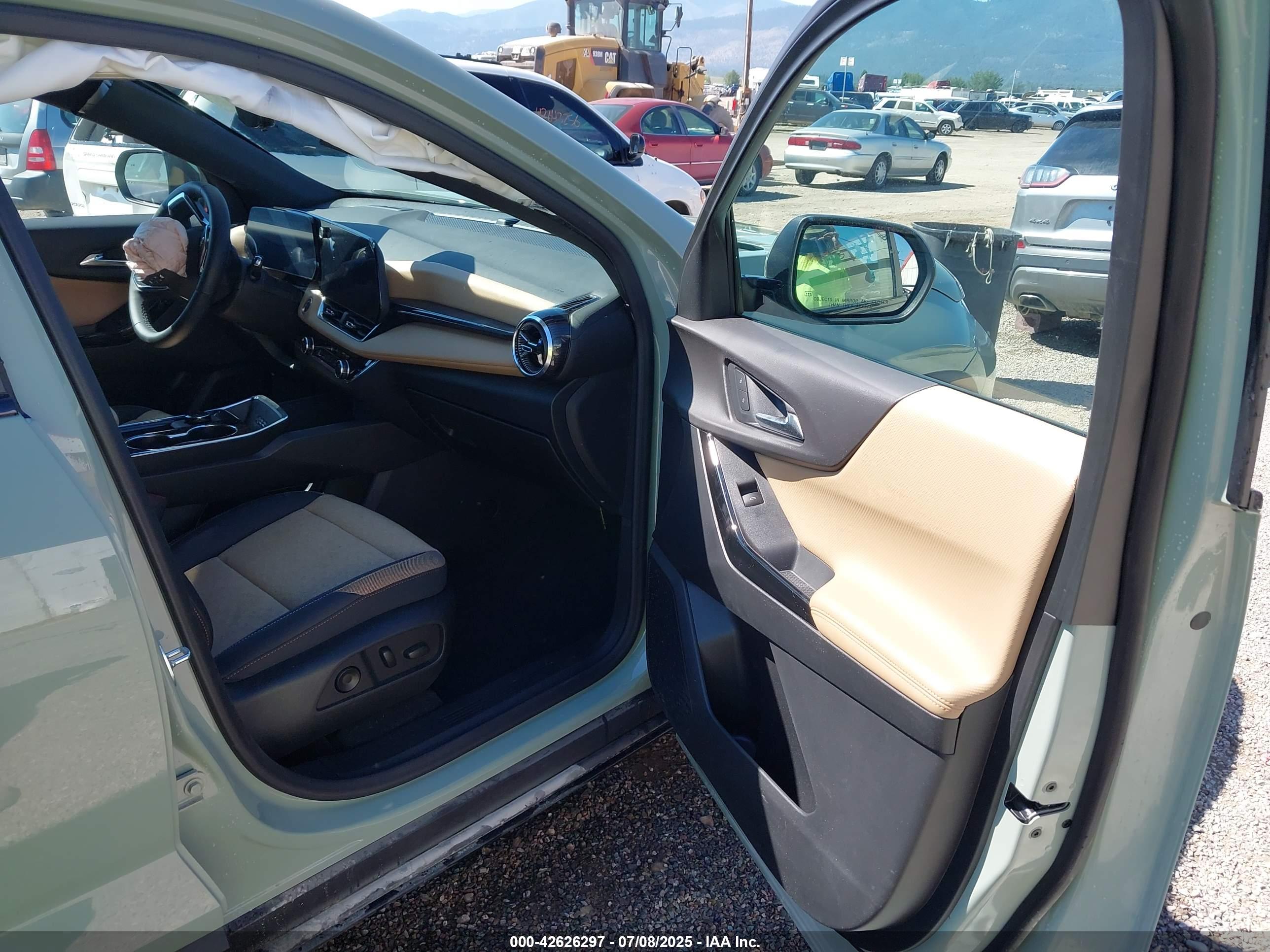 CHEVROLET EQUINOX image 5