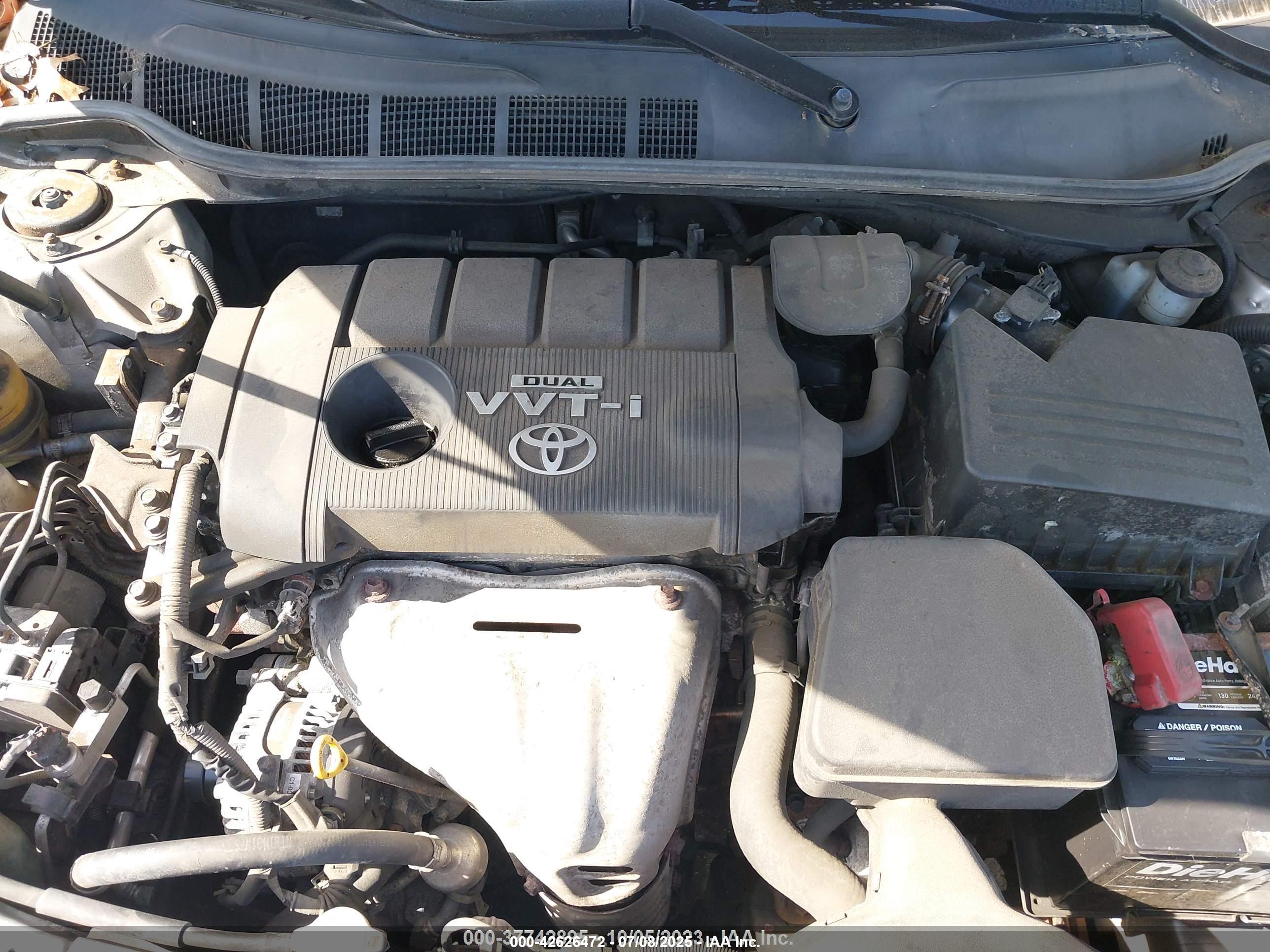 TOYOTA CAMRY image 10