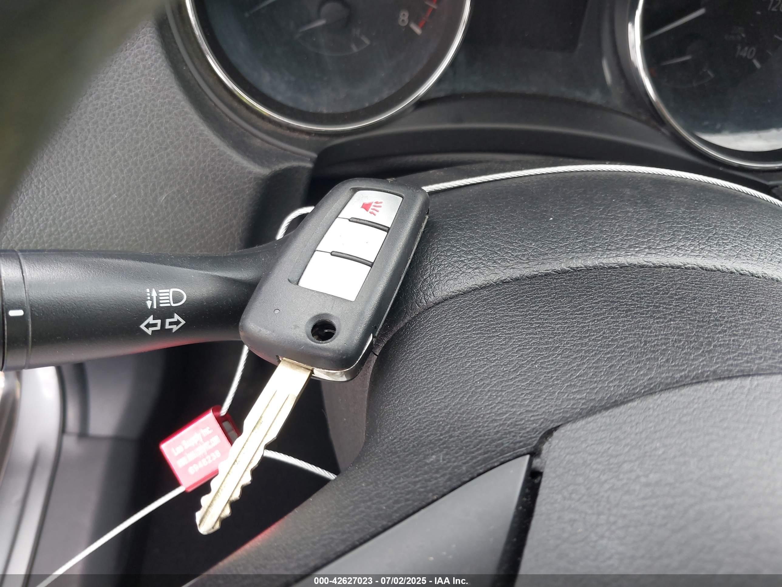 NISSAN ROGUE image 11