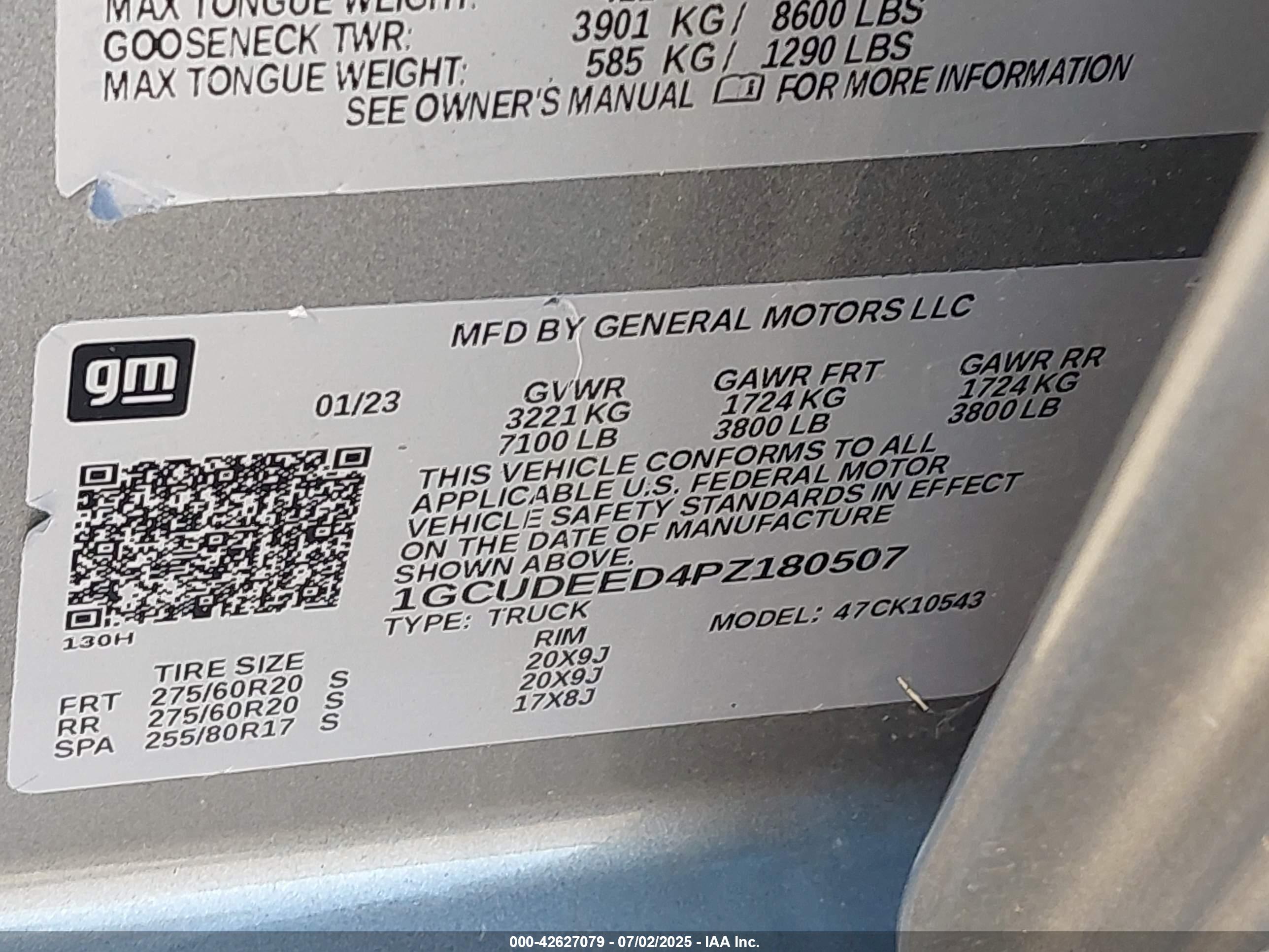 CHEVROLET SILVERADO image 9