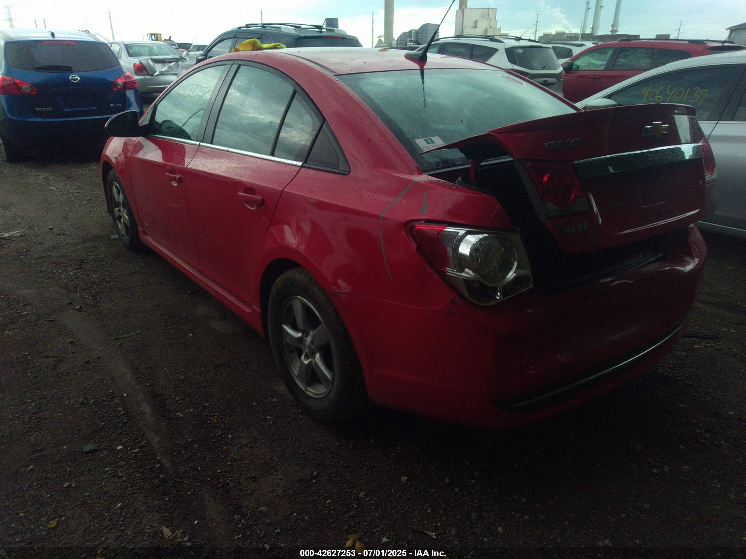 CHEVROLET CRUZE image 3