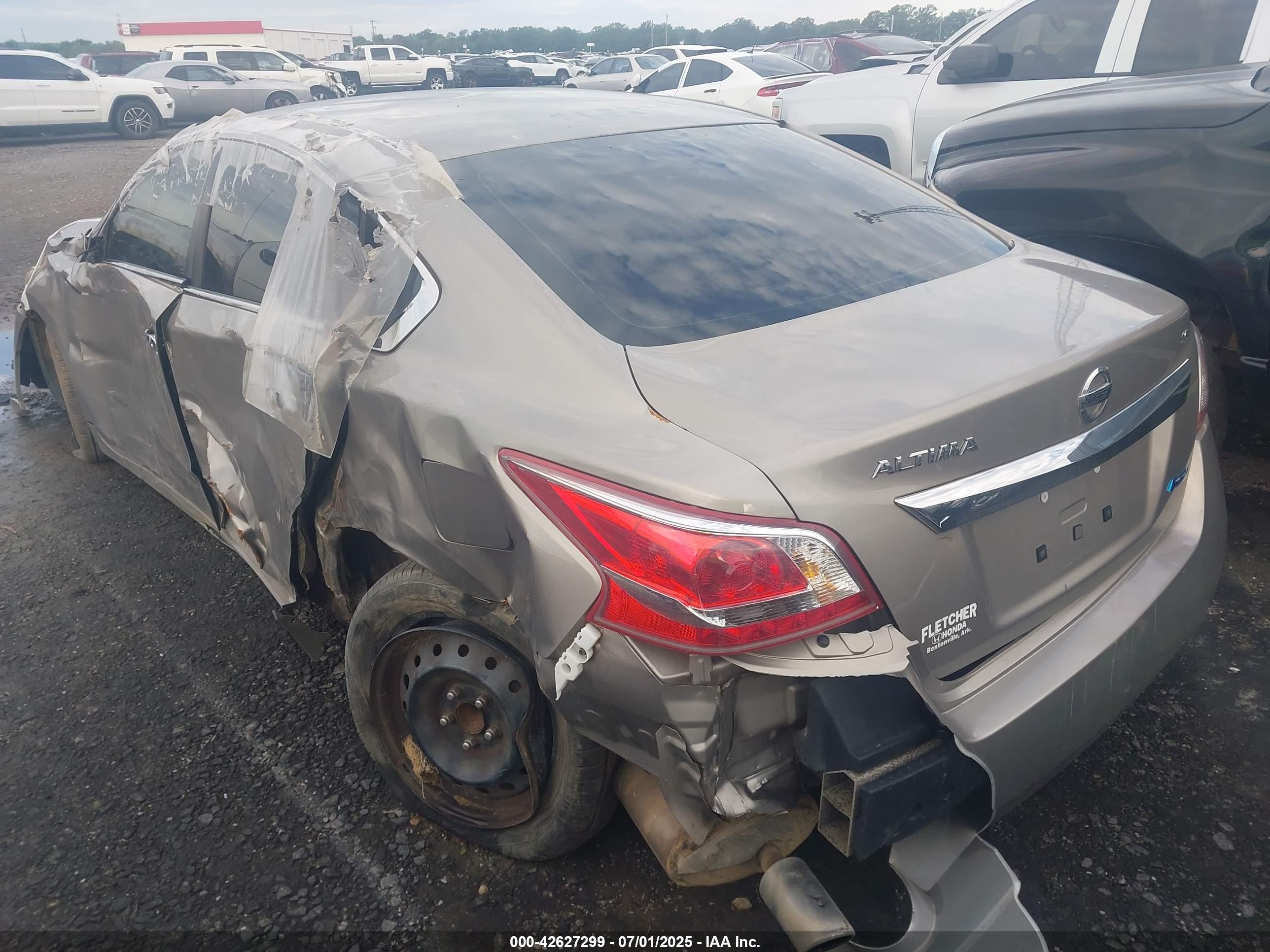 NISSAN ALTIMA image 3