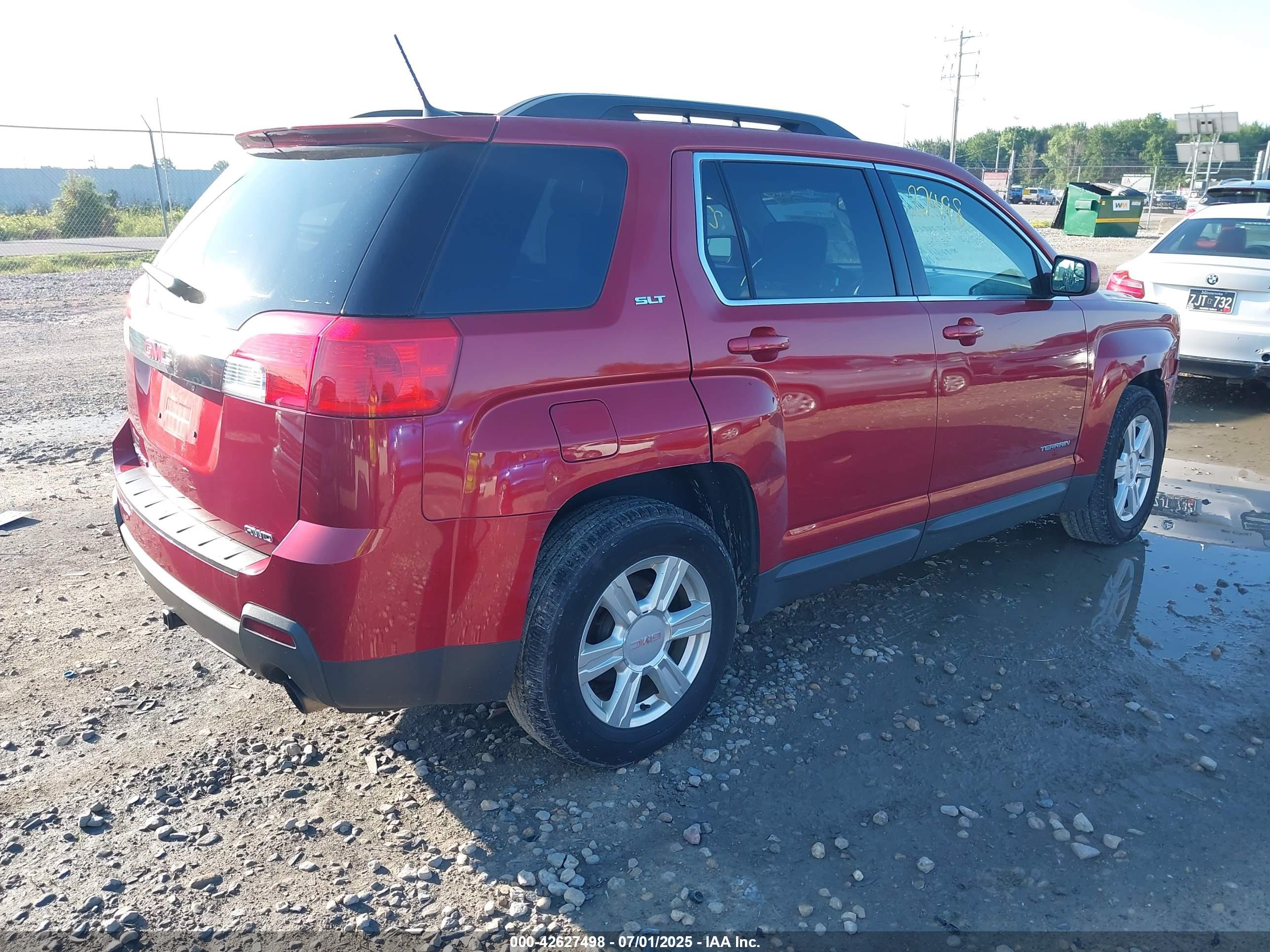 GMC TERRAIN image 4