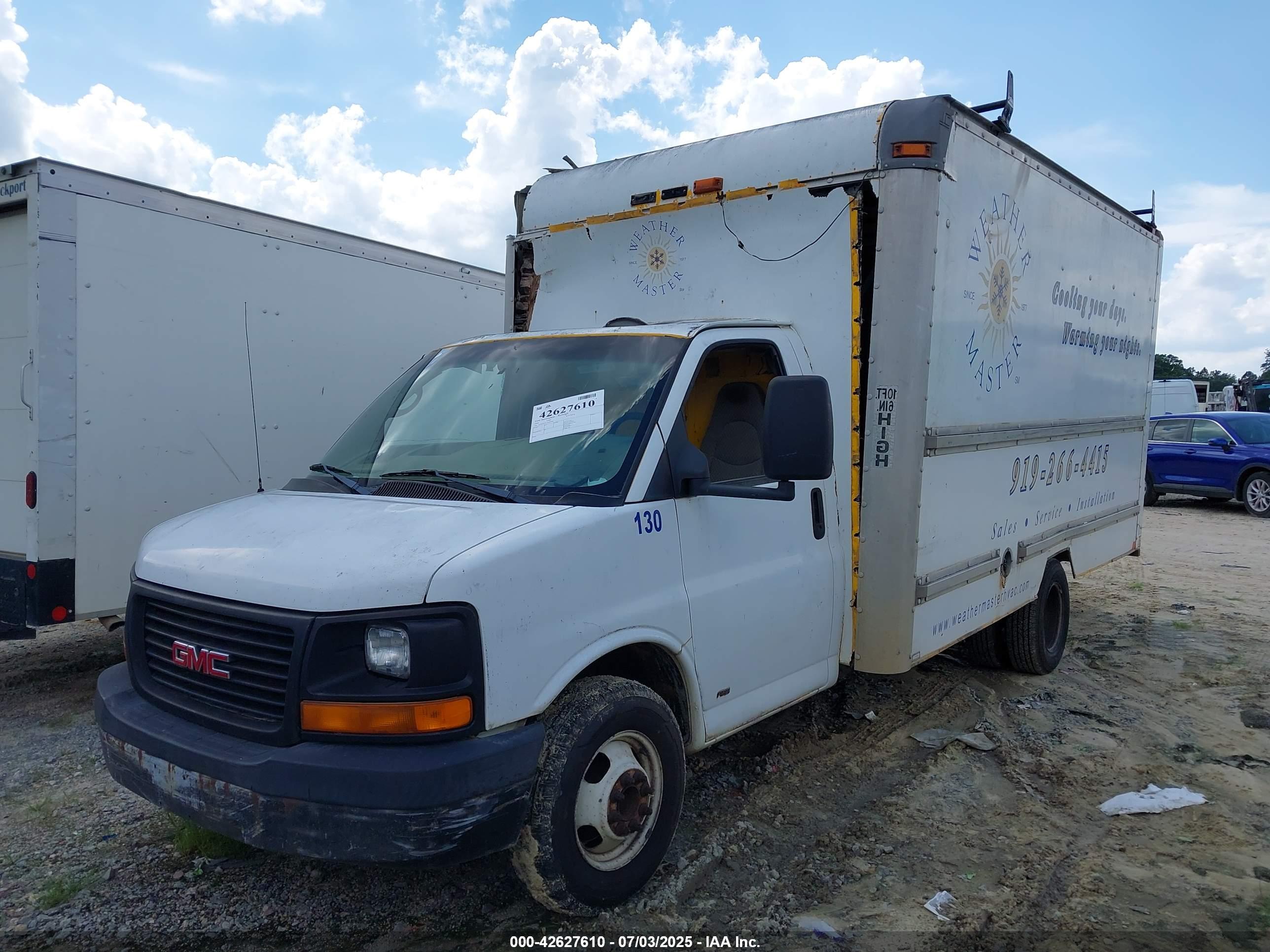 GMC SAVANA image 2