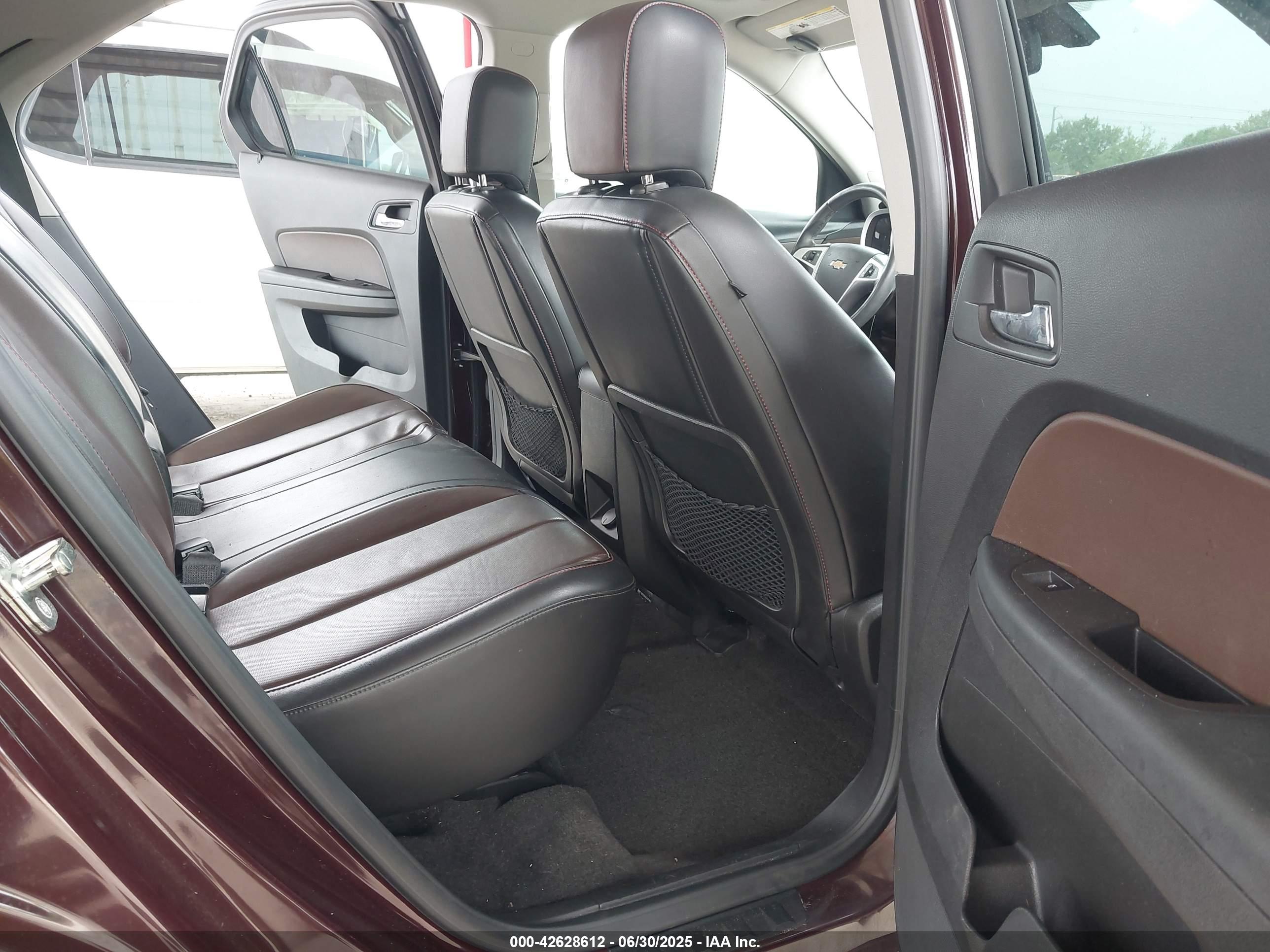 CHEVROLET EQUINOX image 8
