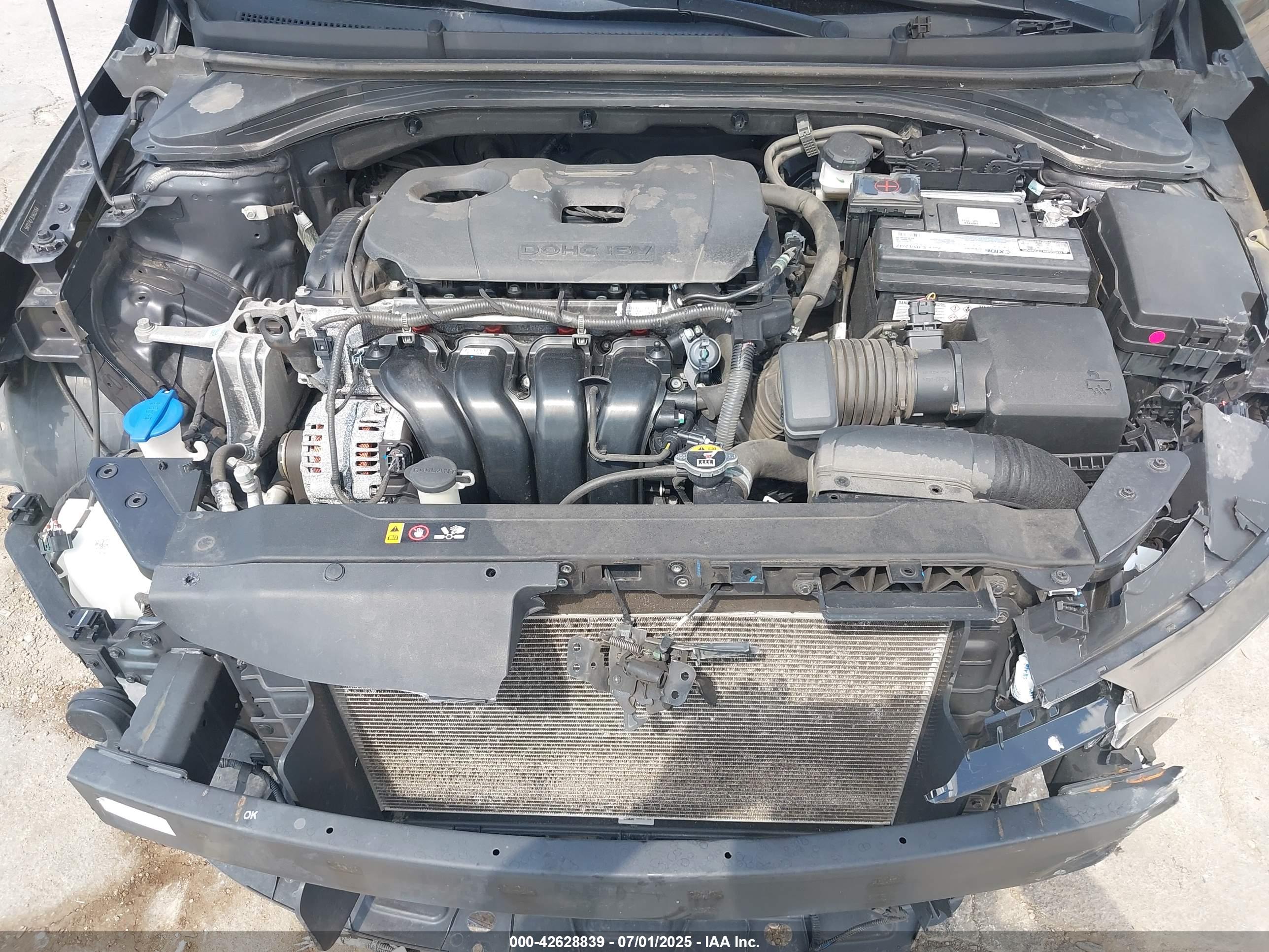 HYUNDAI ELANTRA image 10